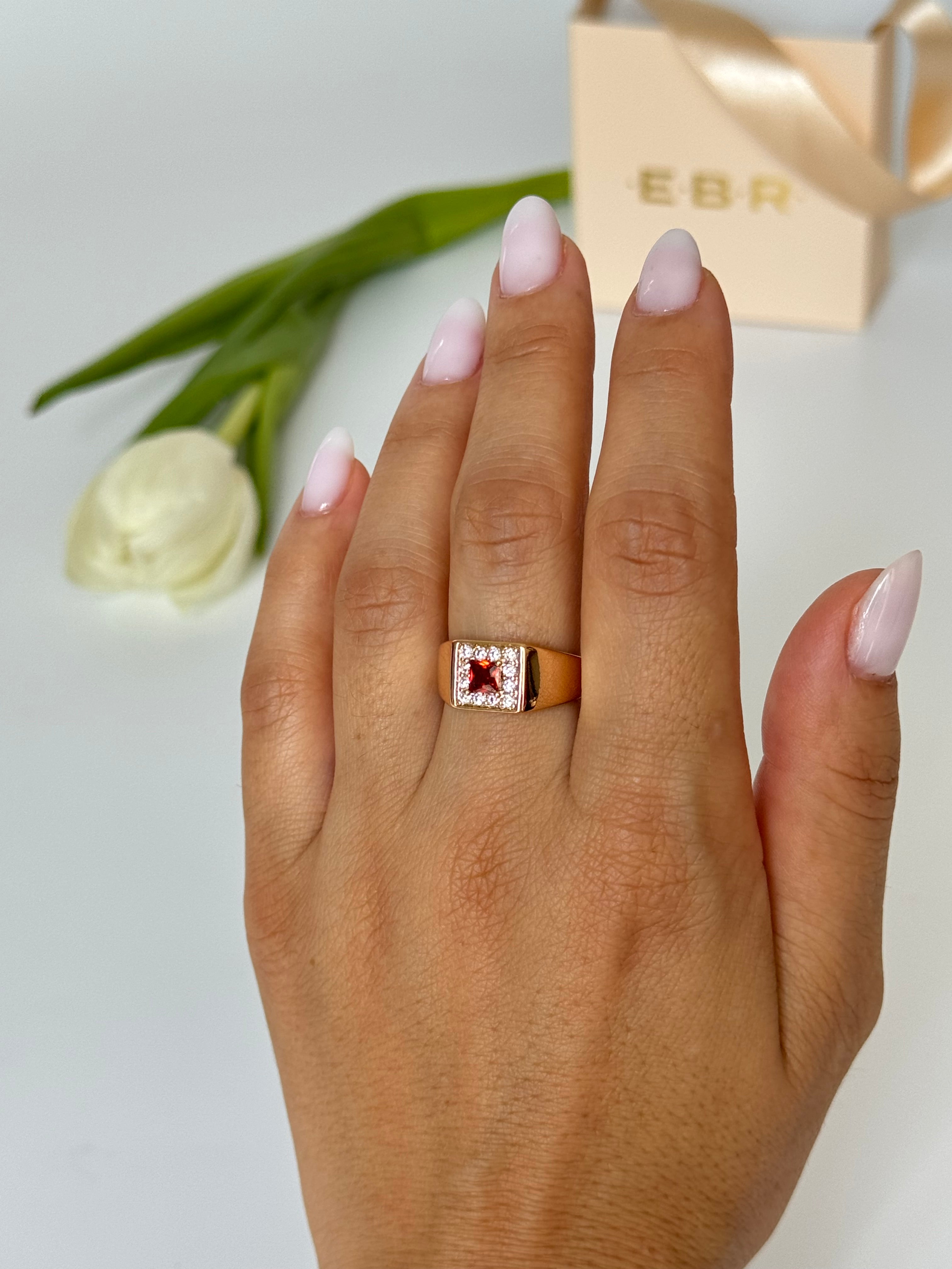 İTHAL KIRMIZI TAŞLI GOLD AYARLANABİLİR YÜZÜK