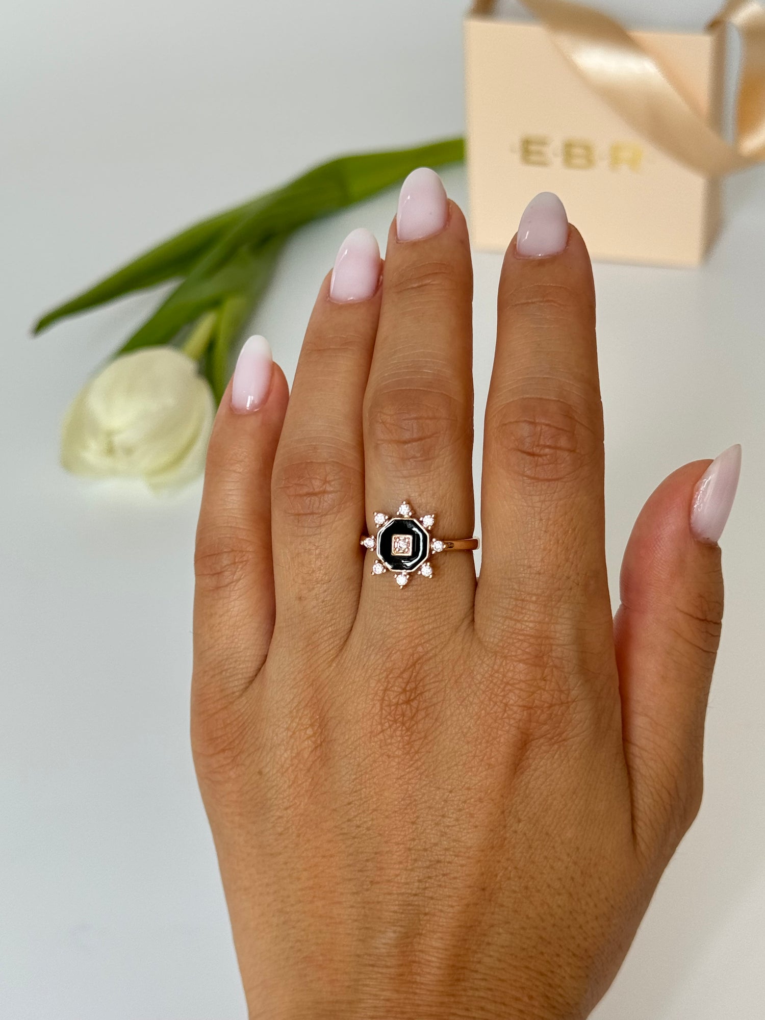 İTHAL SİYAH MİNELİ GOLD AYARLANABİLİR YÜZÜK