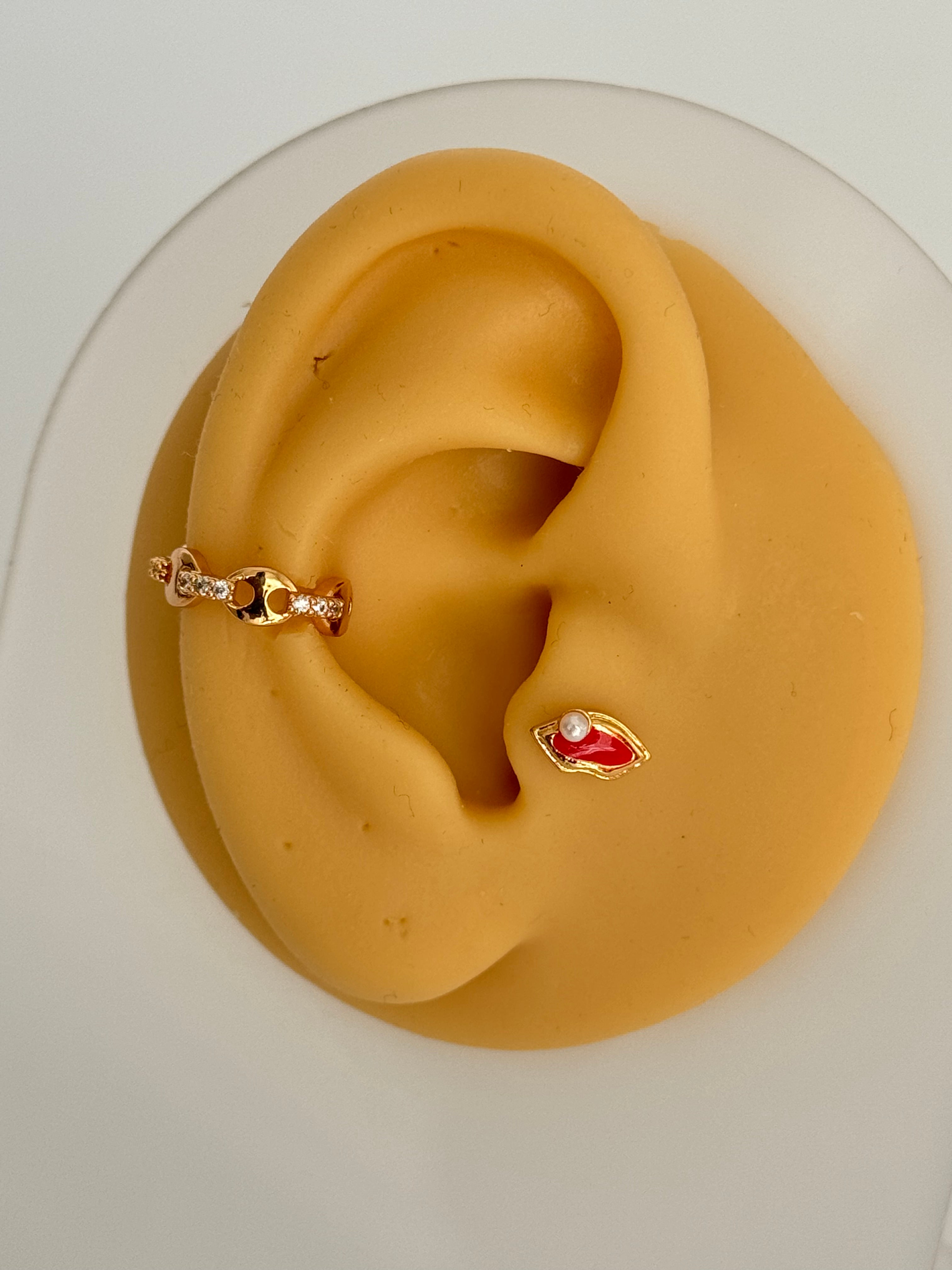 İTHAL DUDAK DETAYLI GOLD PİERCİNG