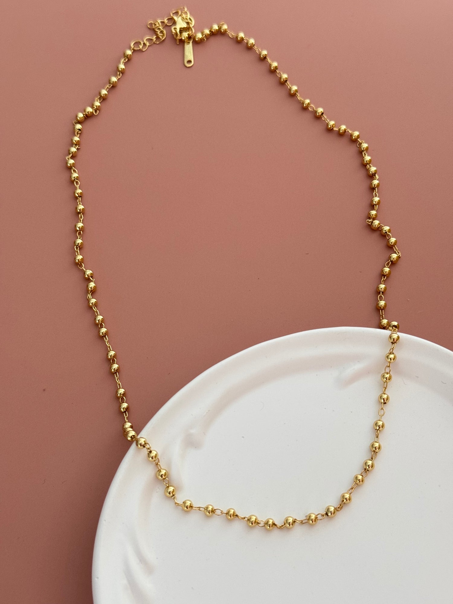 İTHAL UZUN DORİKA DETAYLI GOLD KOLYE