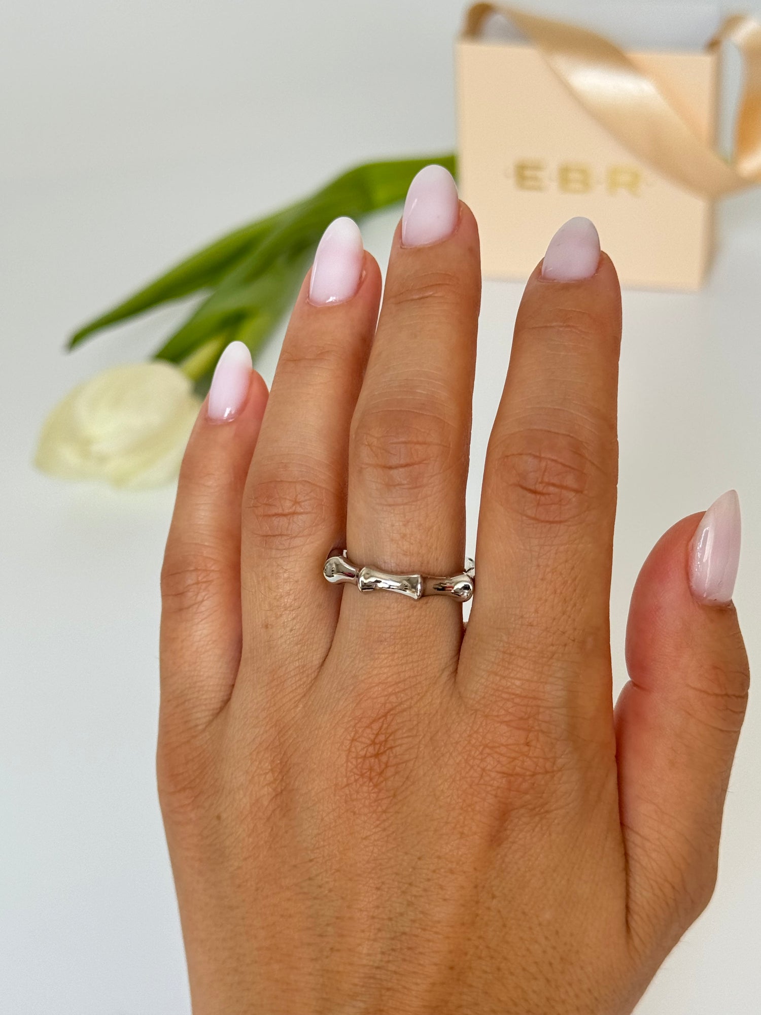 İTHAL KEMİK DETAYLI SİLVER AYARLANABİLİR YÜZÜK