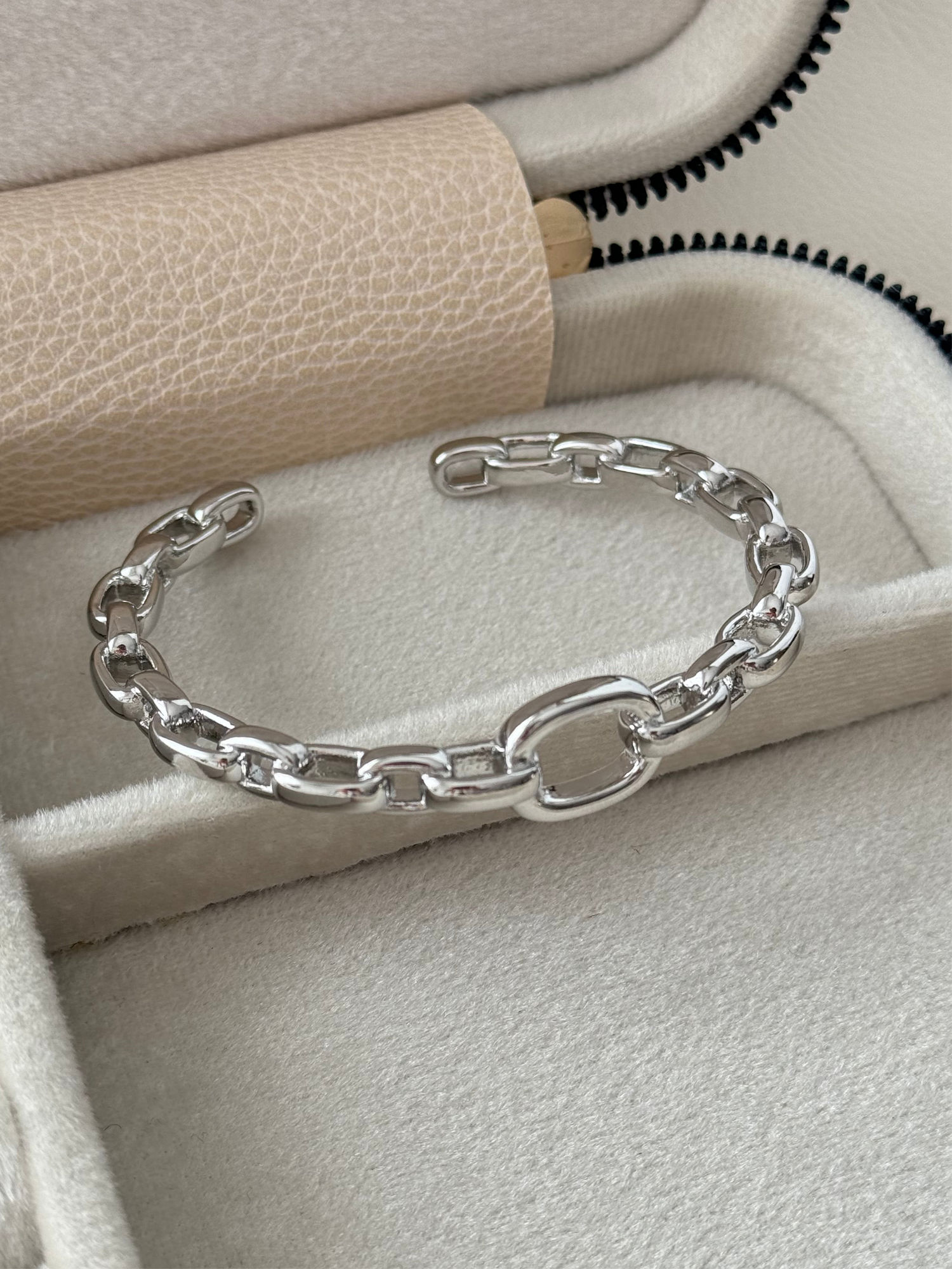 İTHAL ZİNCİR DETAYLI SİLVER AYARLANABİLİR BİLEZİK