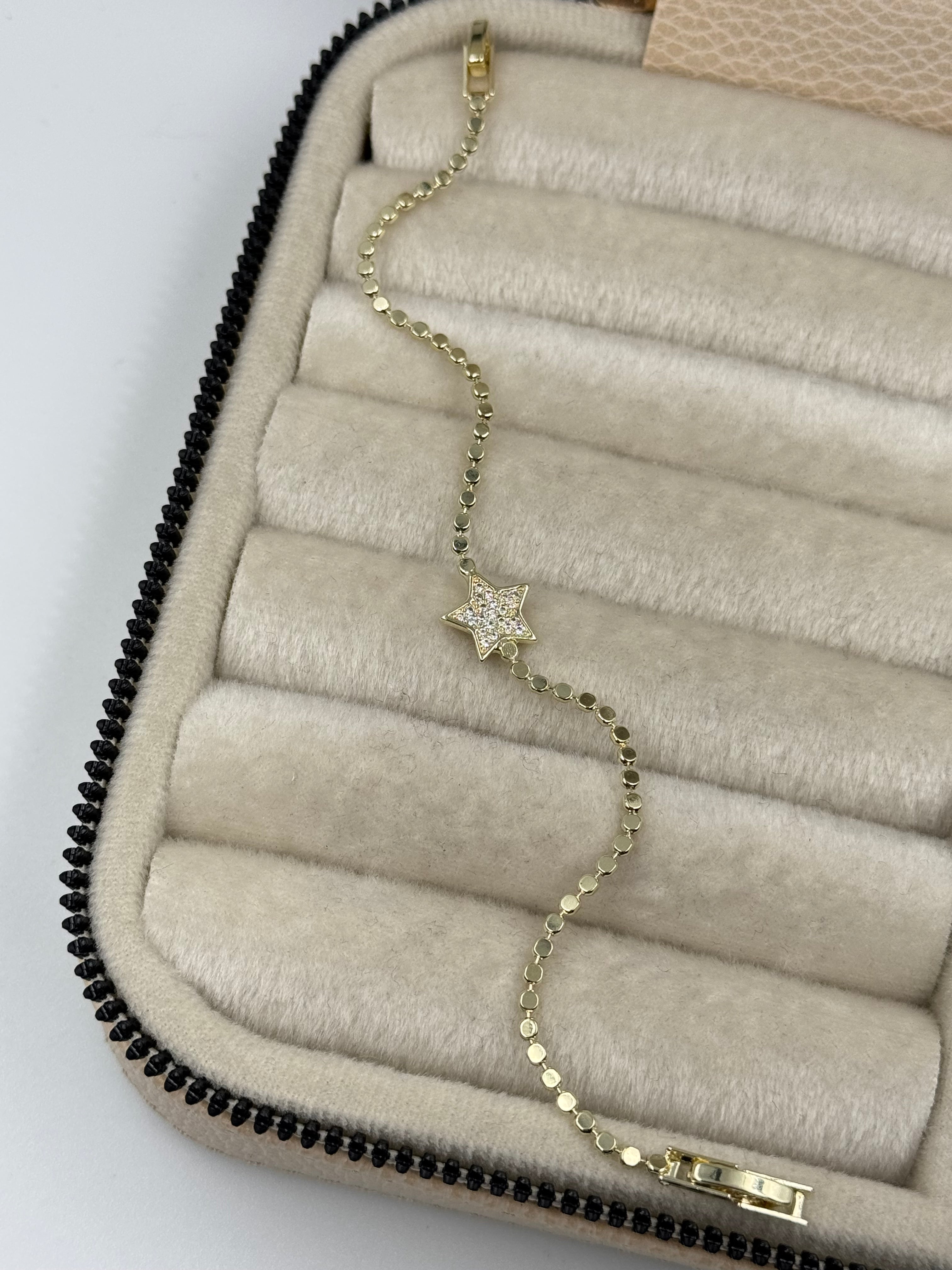 AVENA YILDIZ DETAYLI EZME GOLD BİLEKLİK