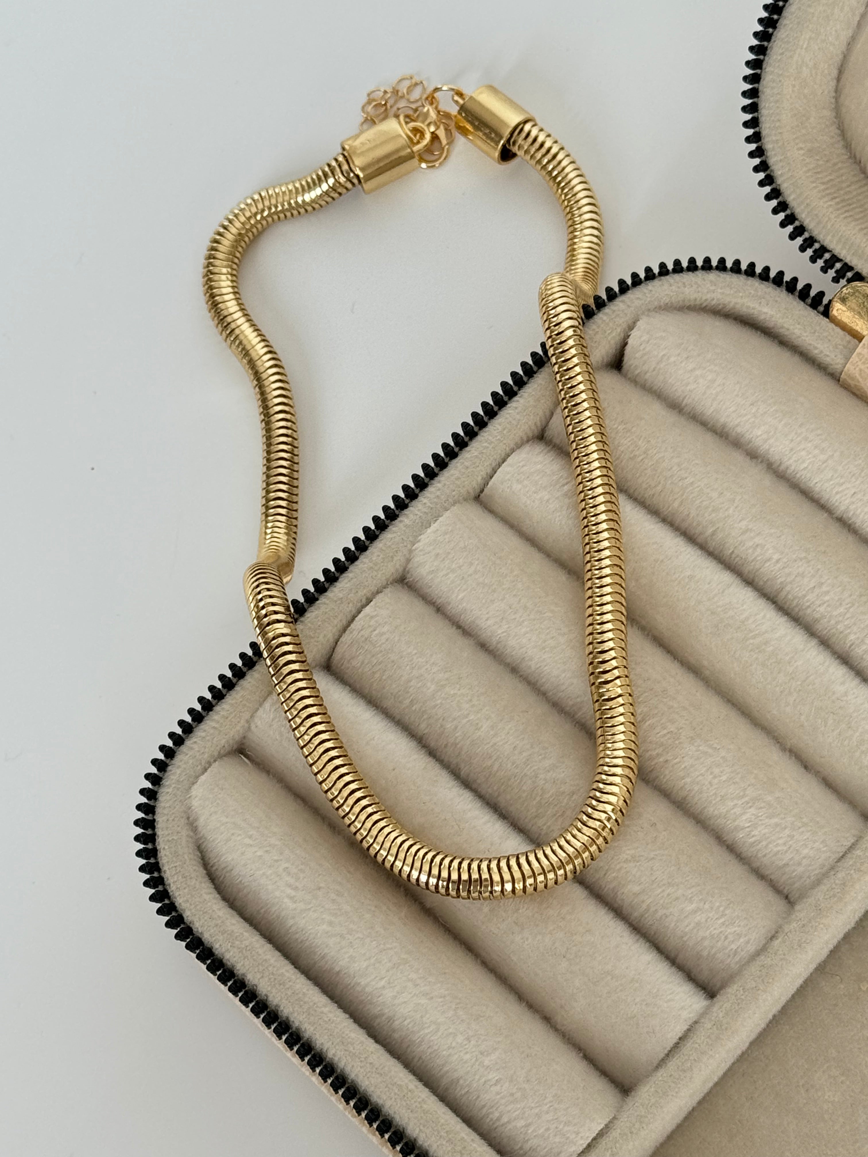 İTHAL KALIN HASIR MODEL GOLD KOLYE