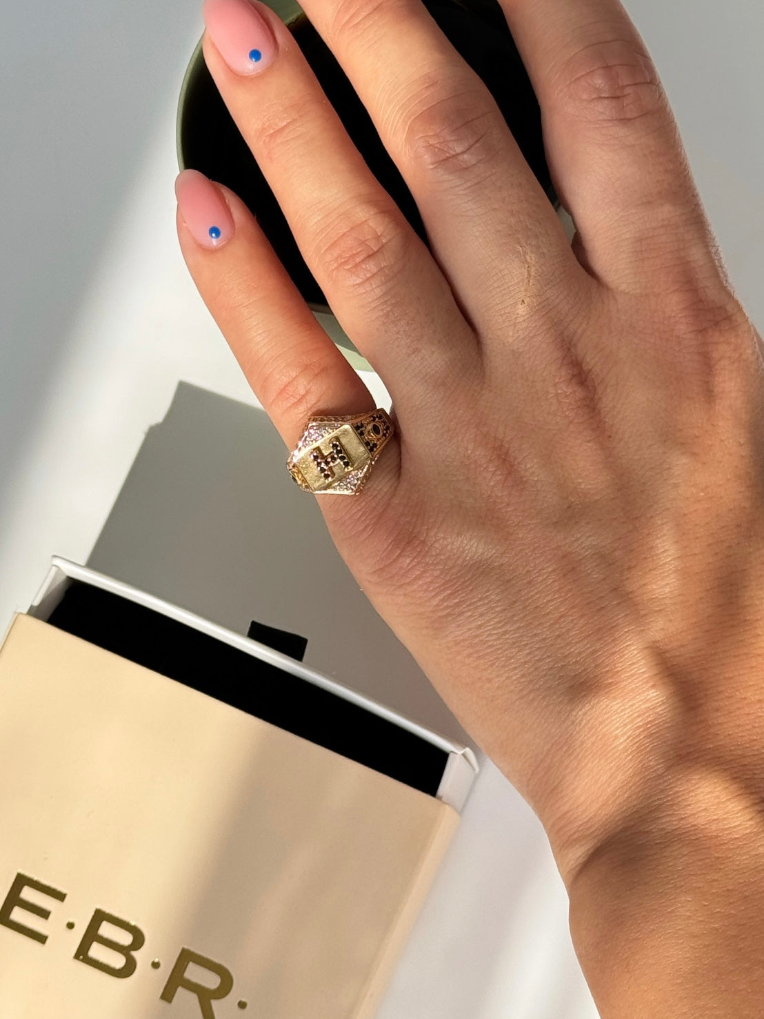 İTHAL H HARF AYARLANABİLİR GOLD SERÇE PARMAK YÜZÜK