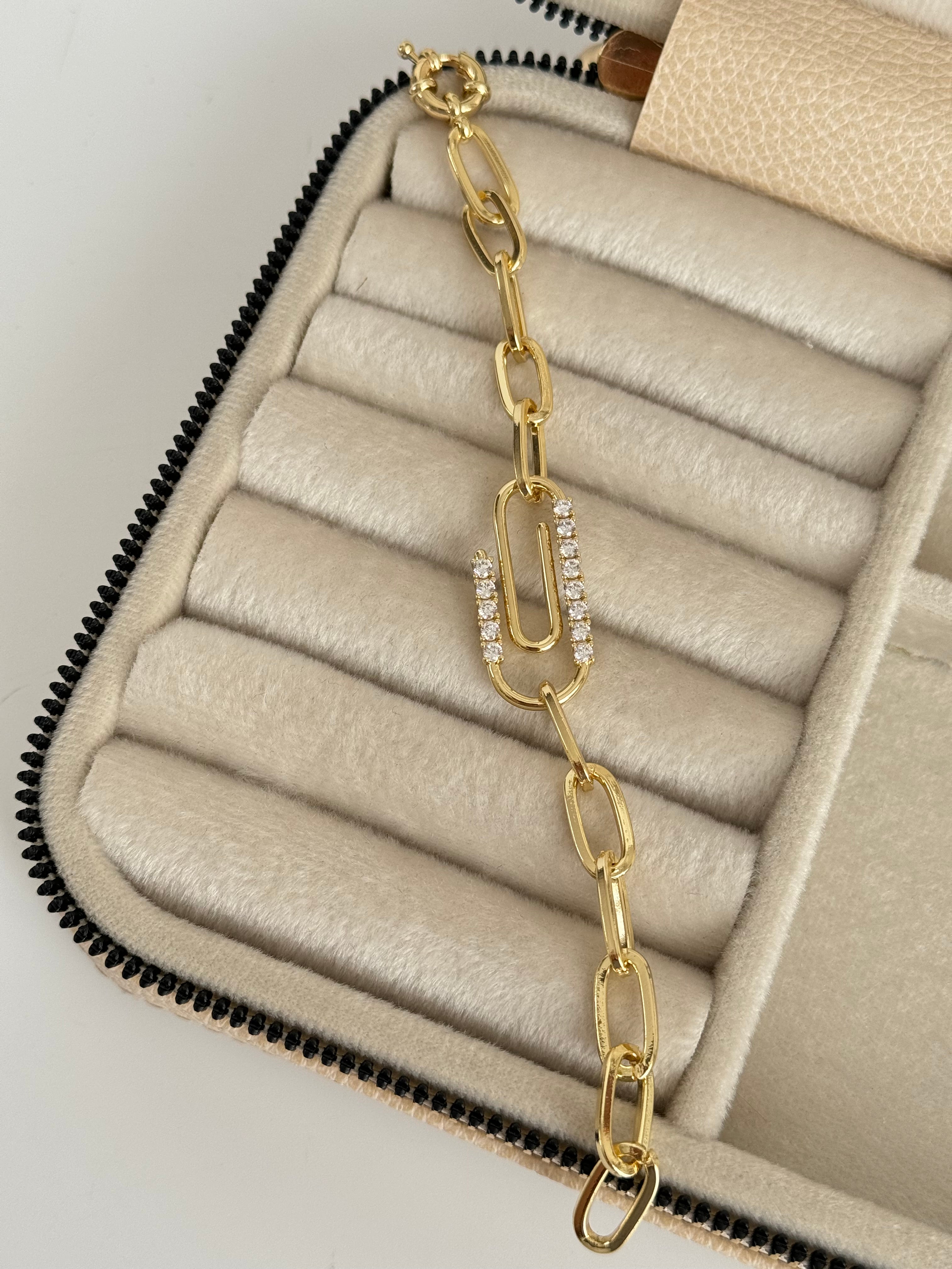 İTHAL ATAÇ DETAYLI GOLD BİLEKLİK