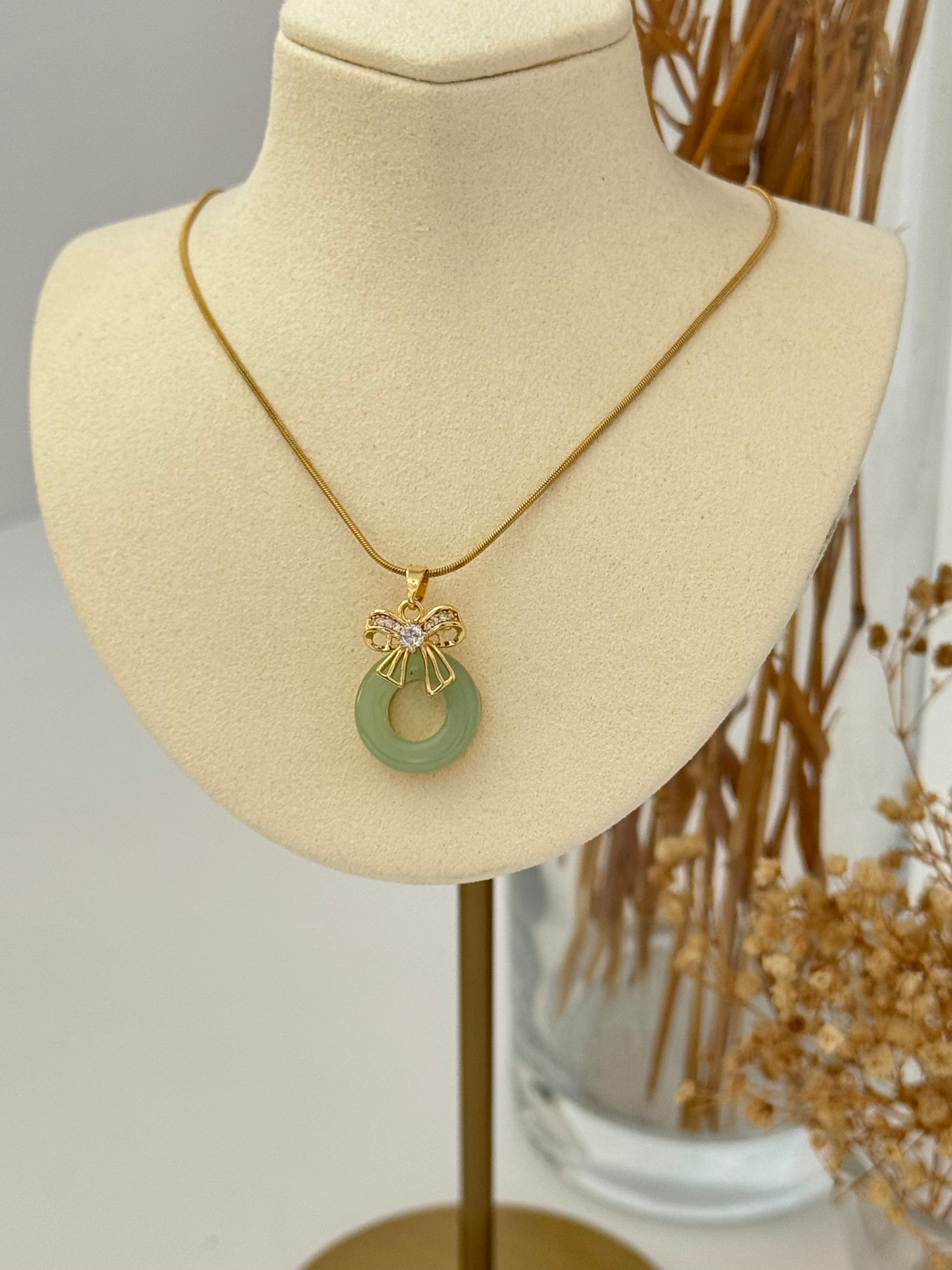 FİYONK DETAYLI GOLD ÇELİK KOLYE