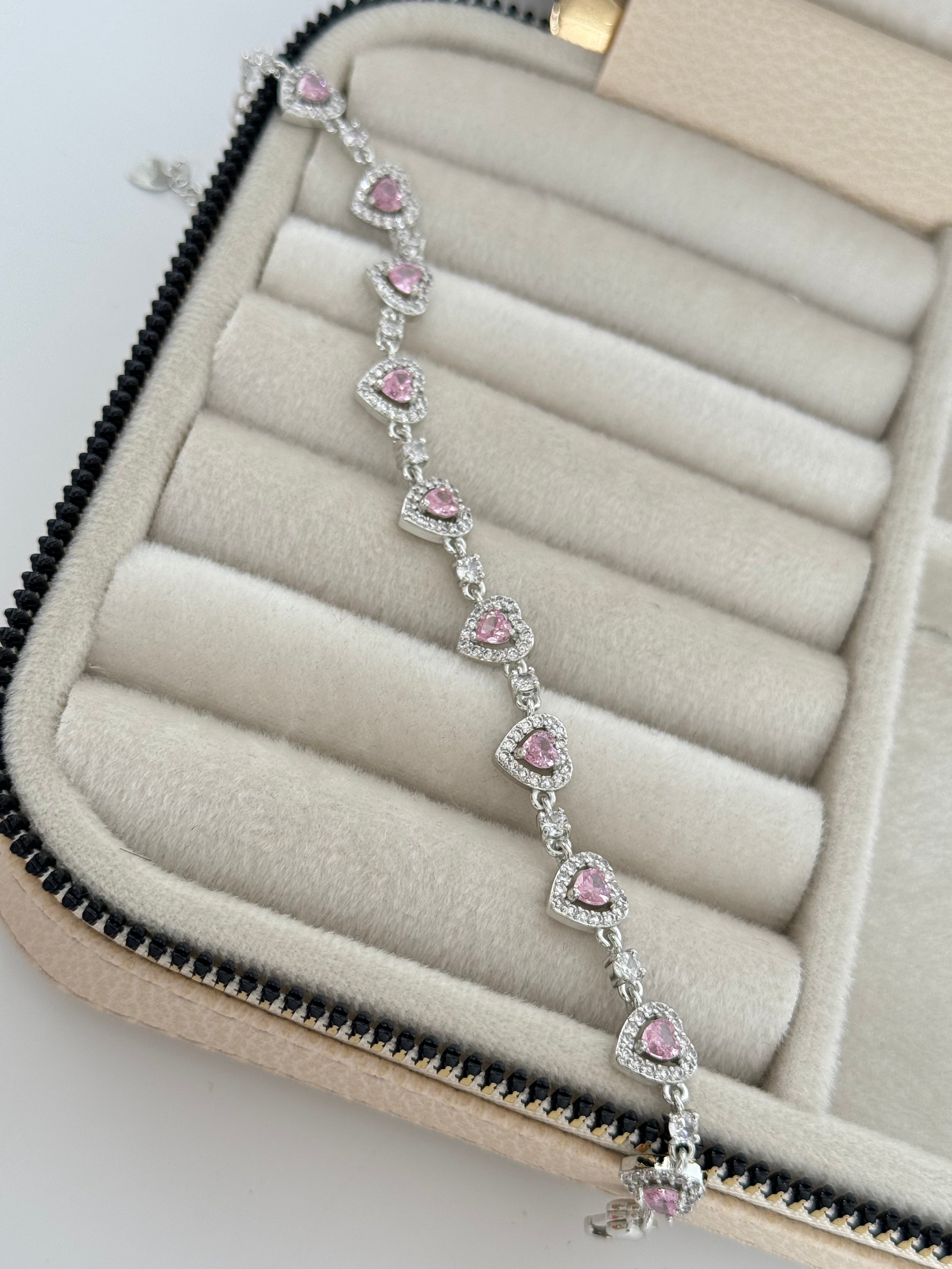 İTHAL KALP DETAYLI PEMBE ZİRKON TAŞLI SİLVER BİLEKLİK