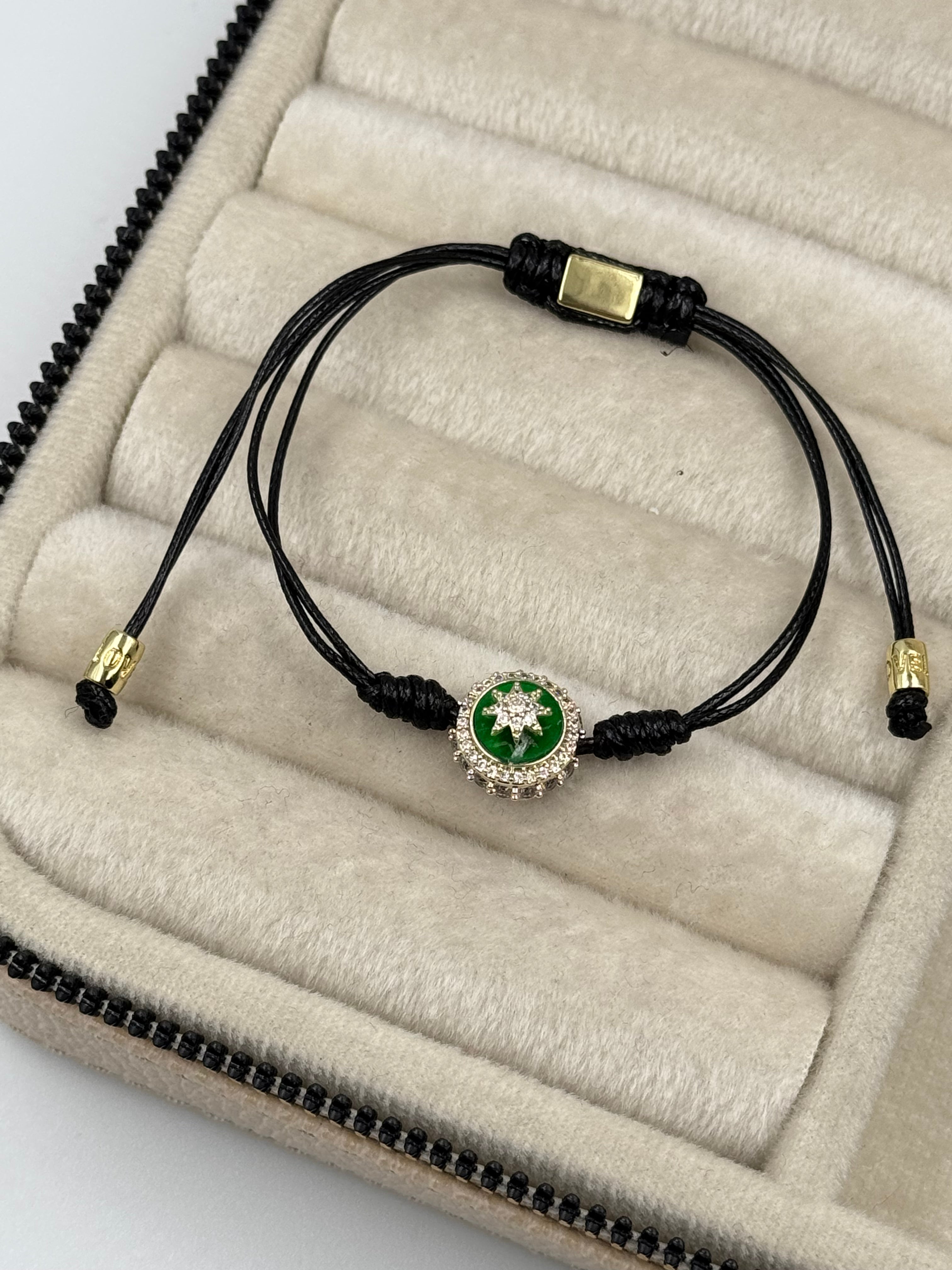 LUA YEŞİL TAŞLI SİYAH İPLİ AYARLANABİLİR BİLEKLİK