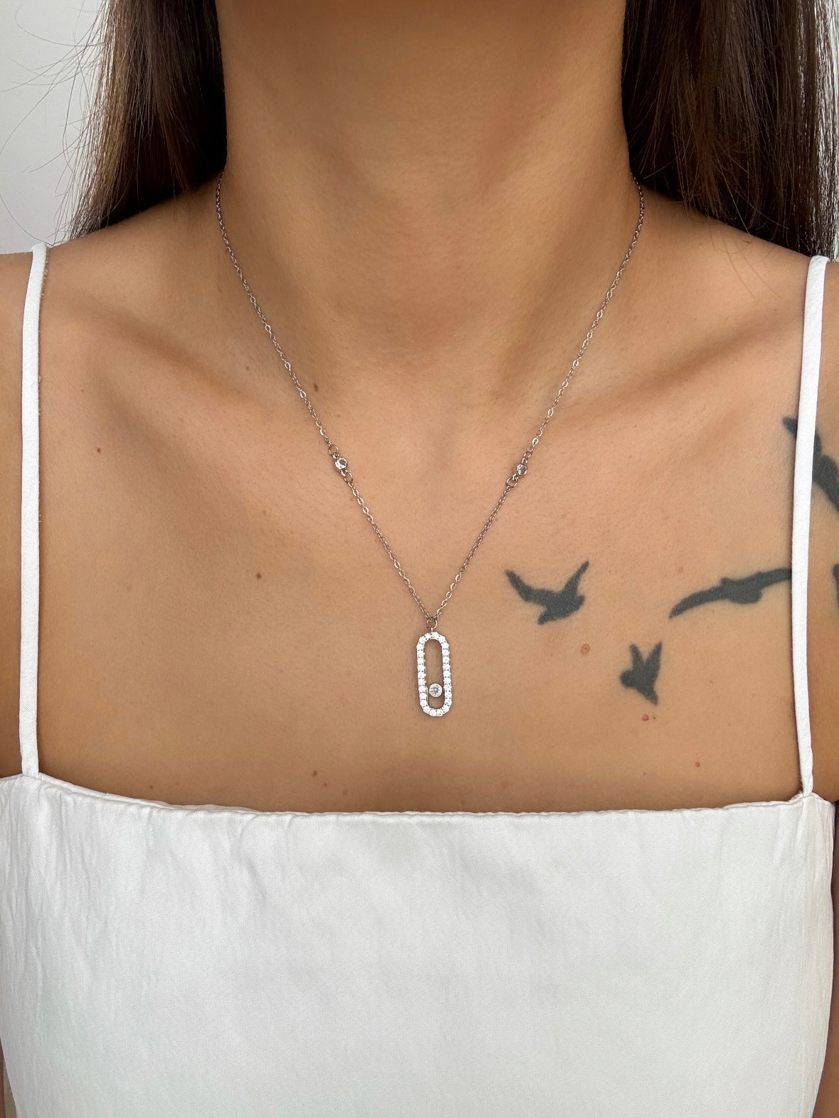 İTHAL MARKA MODEL SİLVER ÇELİK KOLYE