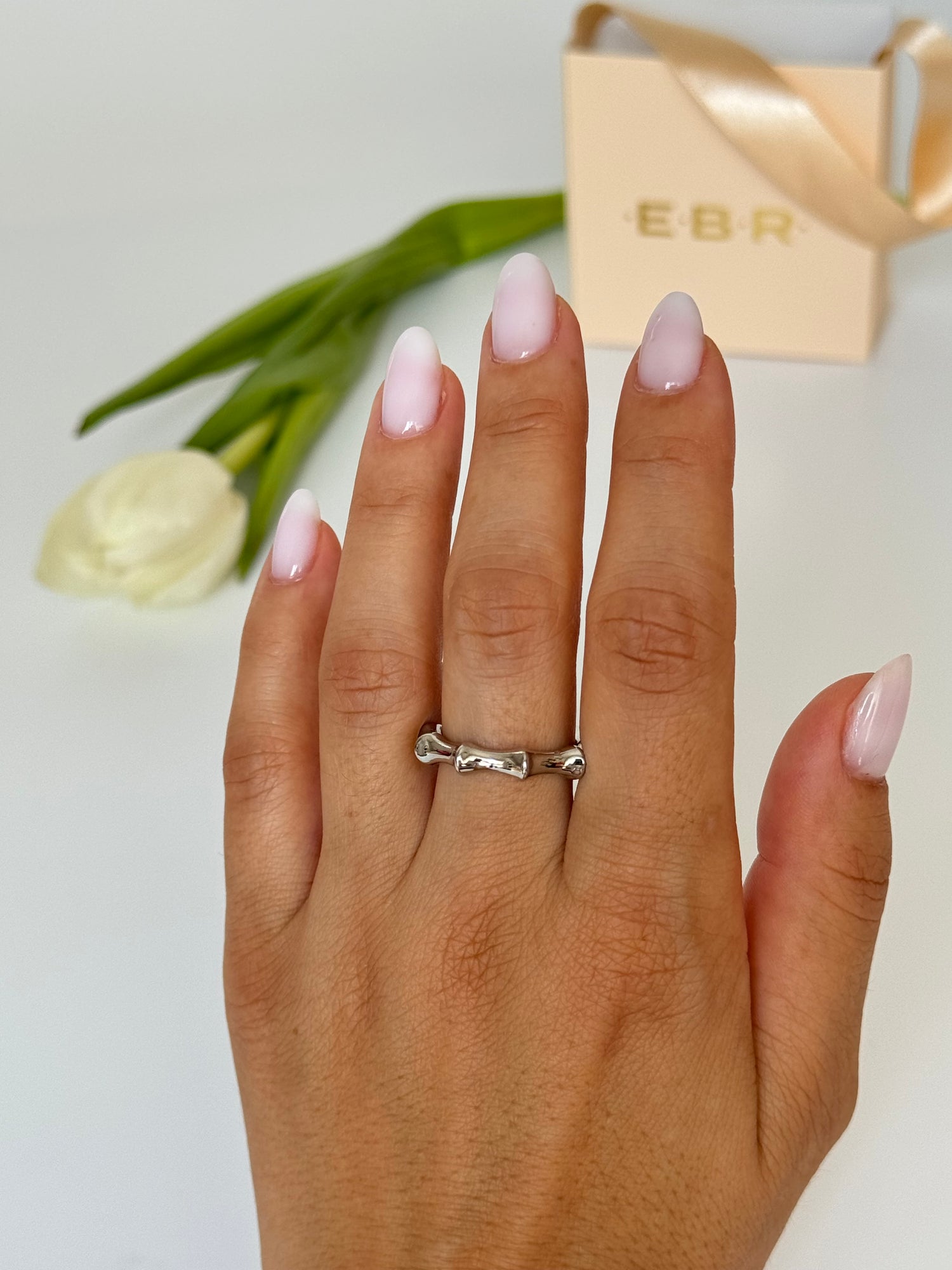 İTHAL KEMİK DETAYLI SİLVER AYARLANABİLİR YÜZÜK