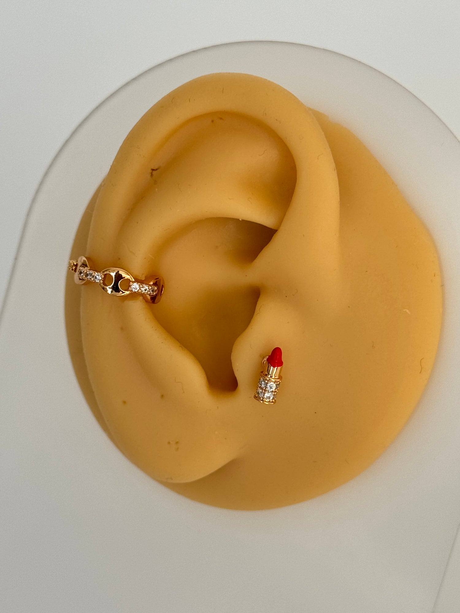 İTHAL RUJ DETAYLI GOLD PİERCİNG