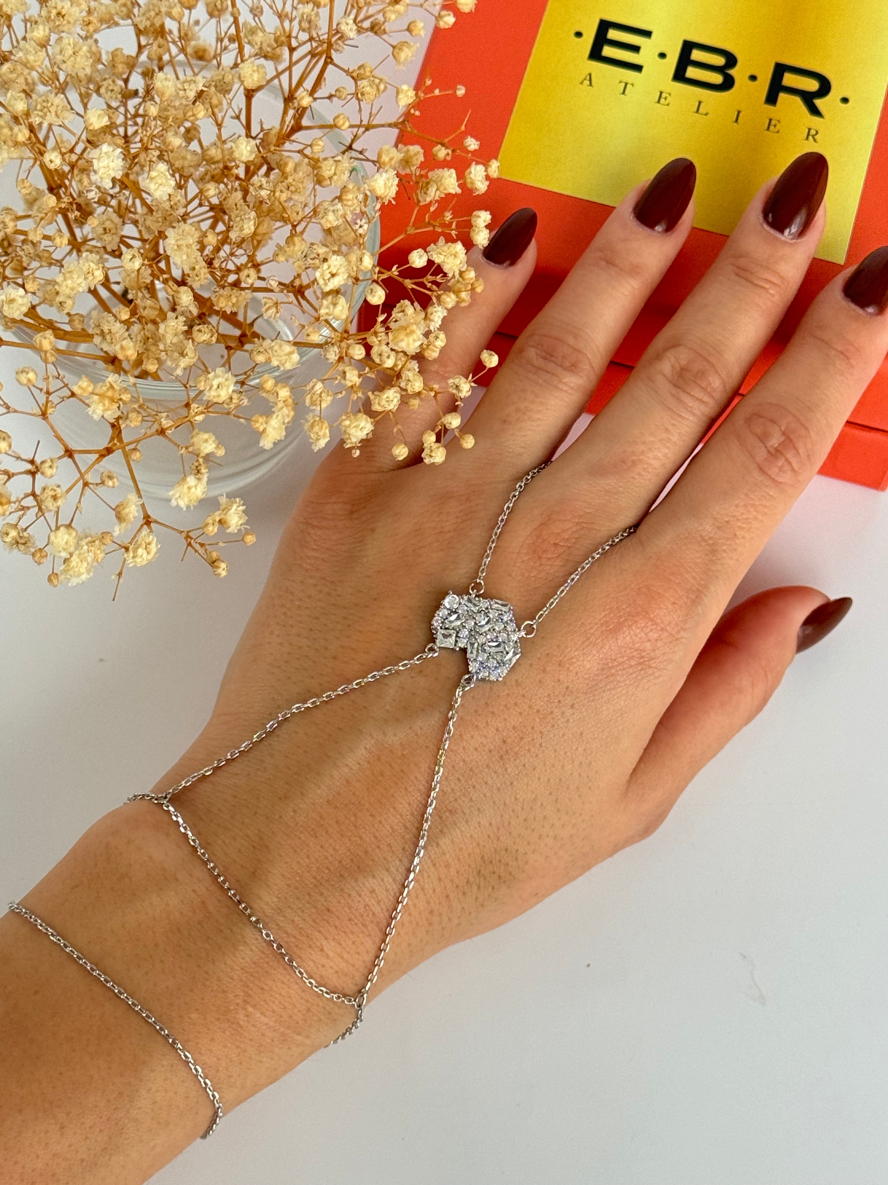 İTHAL KALP DETAYLI SİLVER ŞAHMERAN