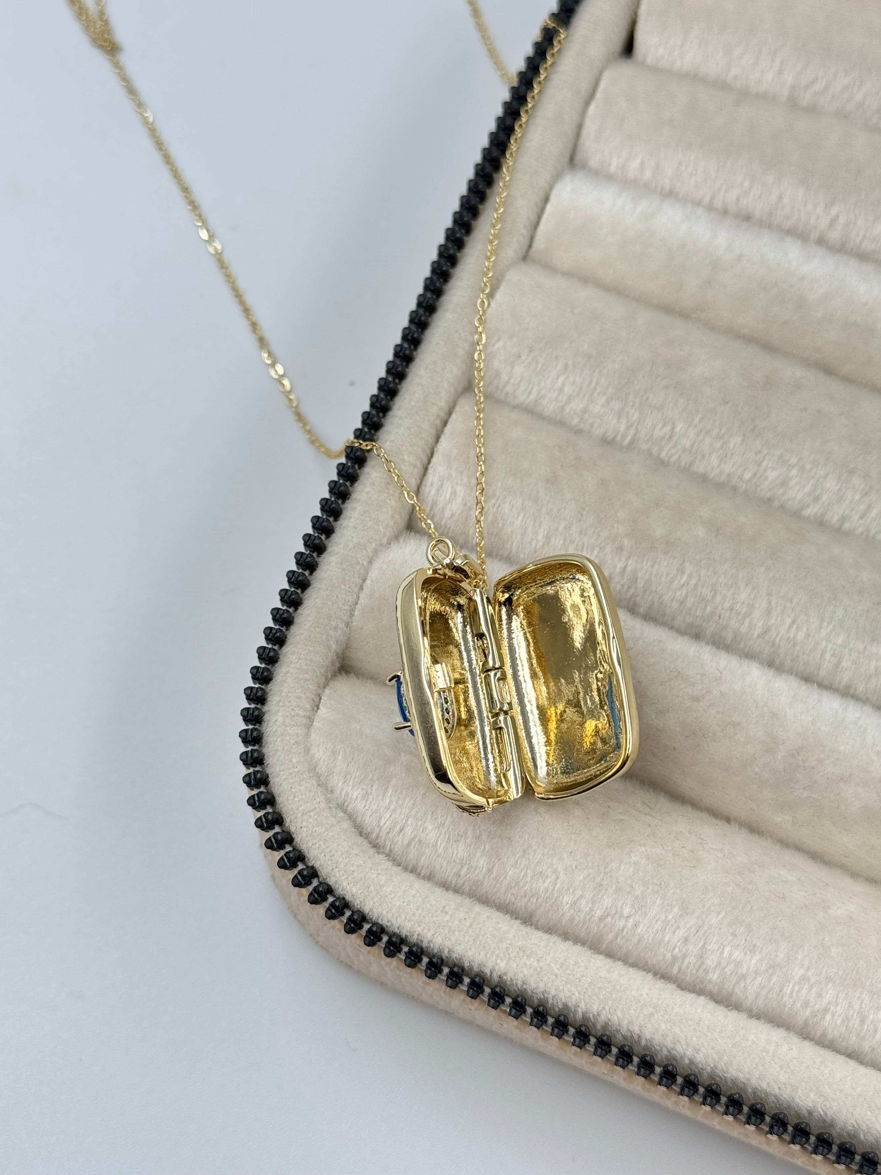 İTHAL KAPAKLI AÇILABİLİR RESİMLİKLİ MAVİ TAŞLI UZUN GOLD KOLYE