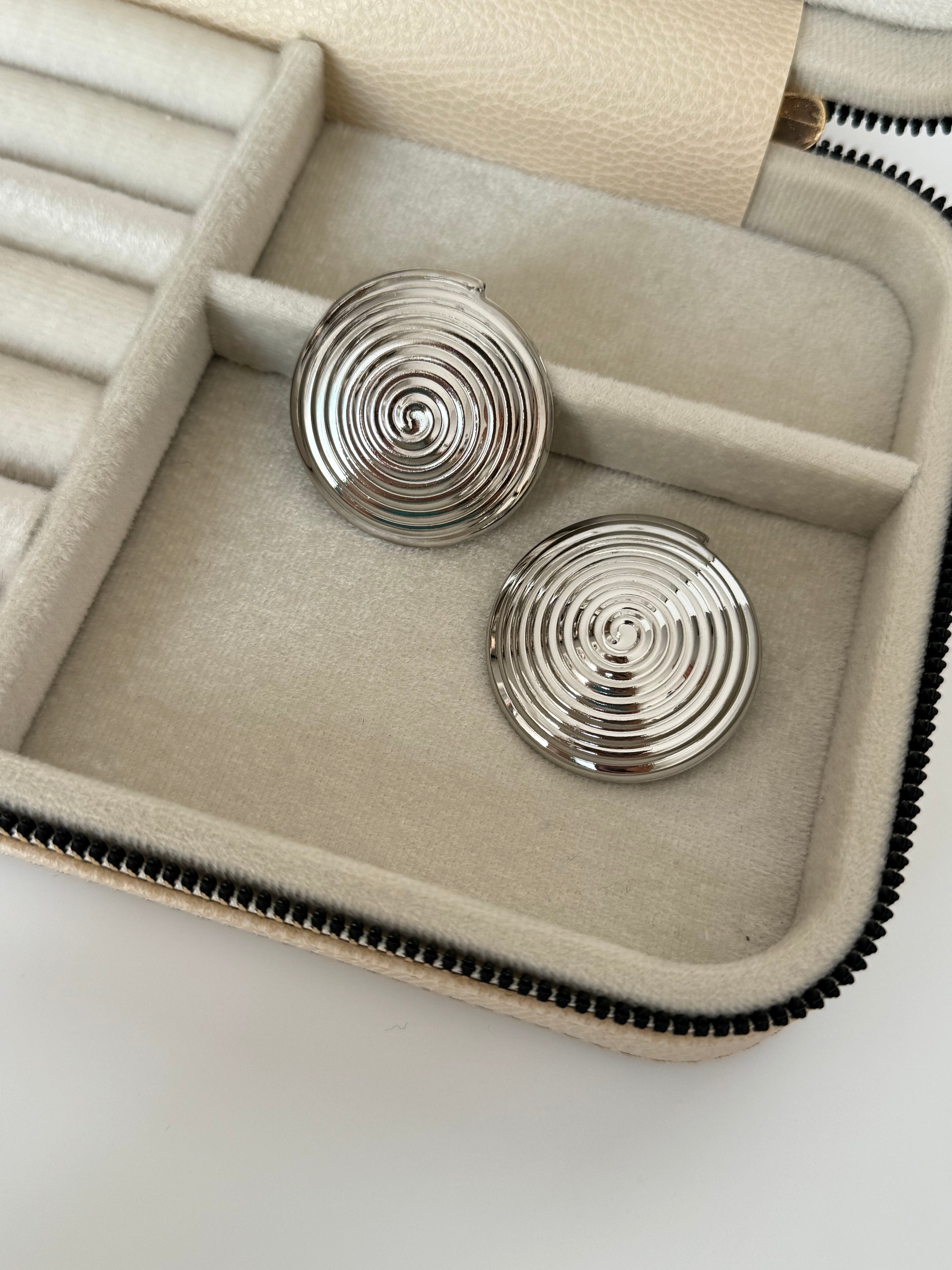 İTHAL KALKAN MODEL SİLVER KÜPE