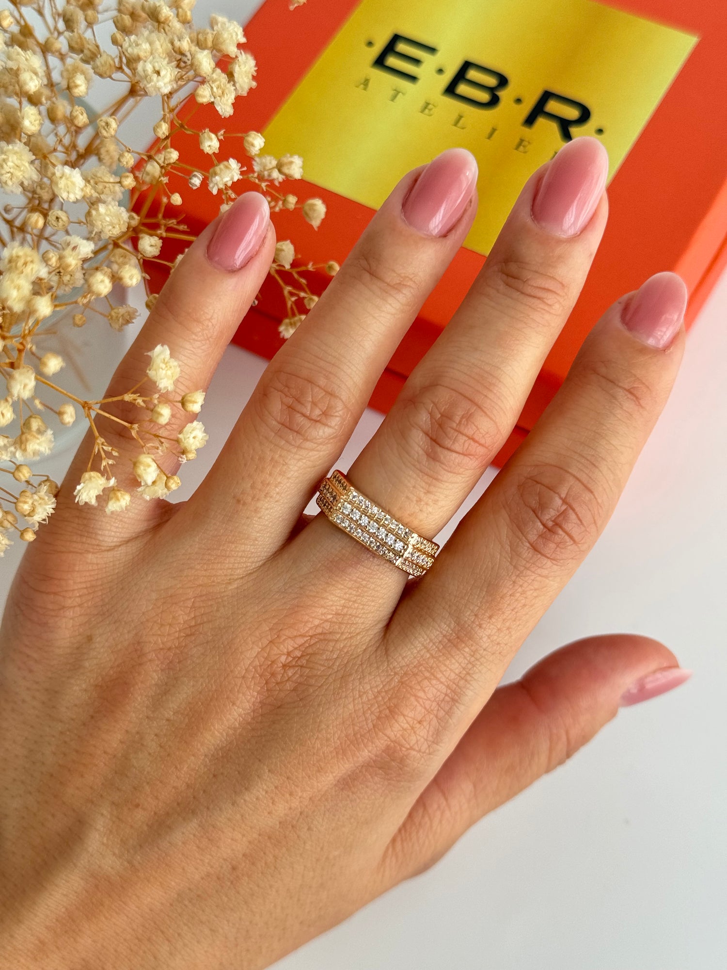 İTHAT TAŞ DETAYLI AYARLANABİLİR GOLD YÜZÜK