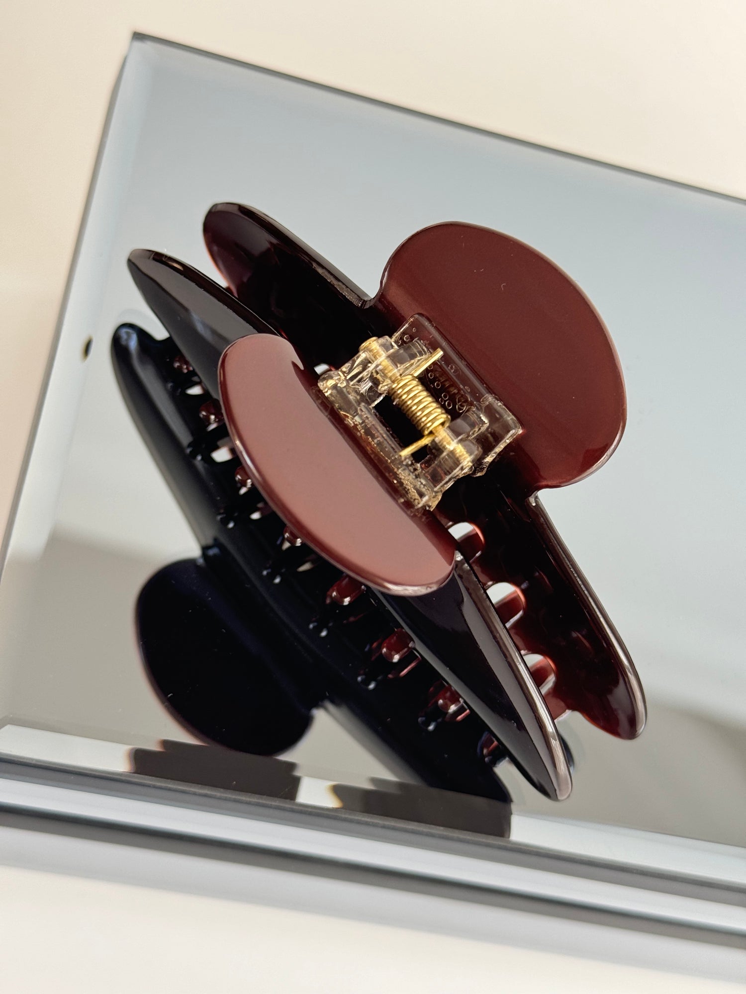 İTHAL KAHVERENGİ KEMİK MANDAL TOKA