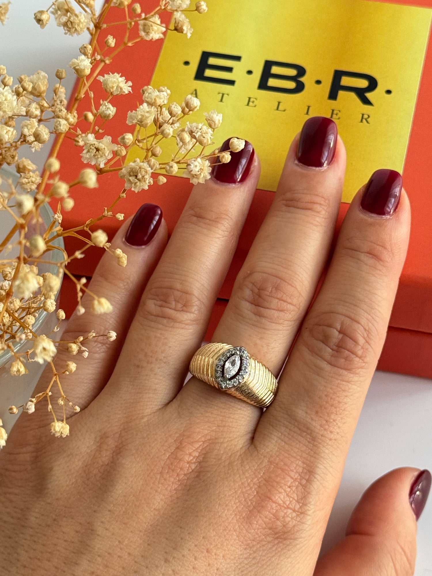 İTHAL TAŞLI GOLD AYARLANABİLİR YÜZÜK