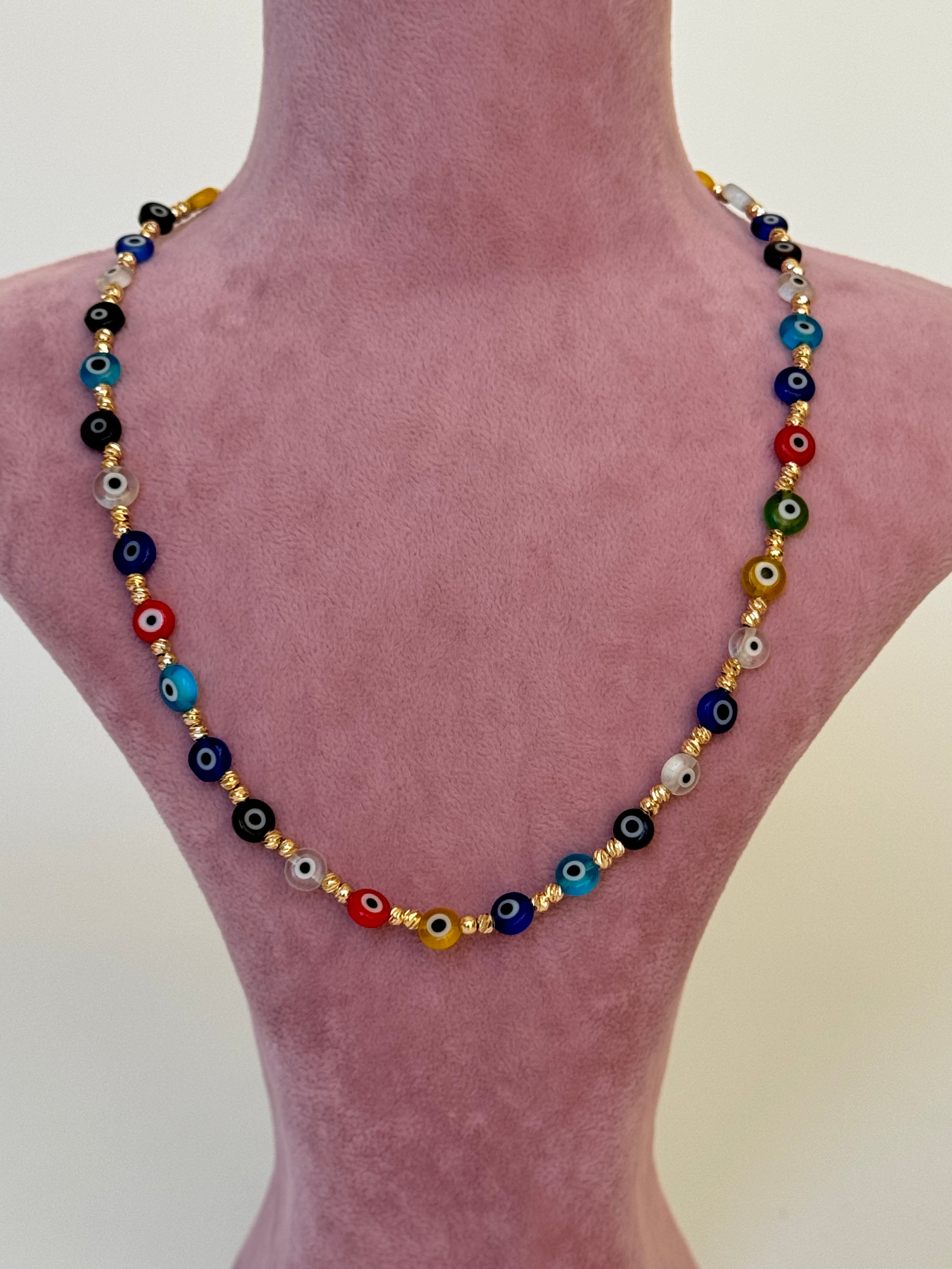 AURİ RENKLİ NAZAR BONCUKLU ALTIN KAPLAMA DETAYLI KOLYE