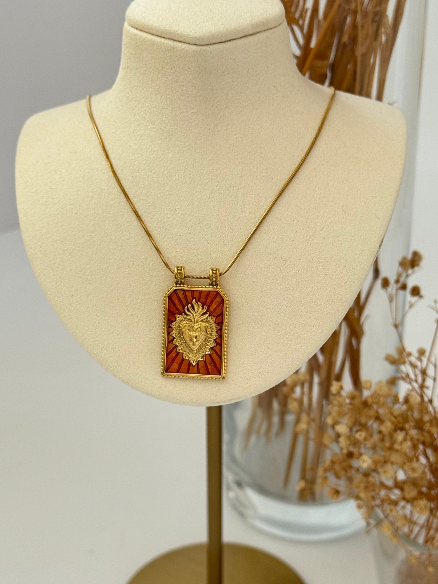 TURUNCU RENKLİ GOLD TAROT ÇELİK KOLYE