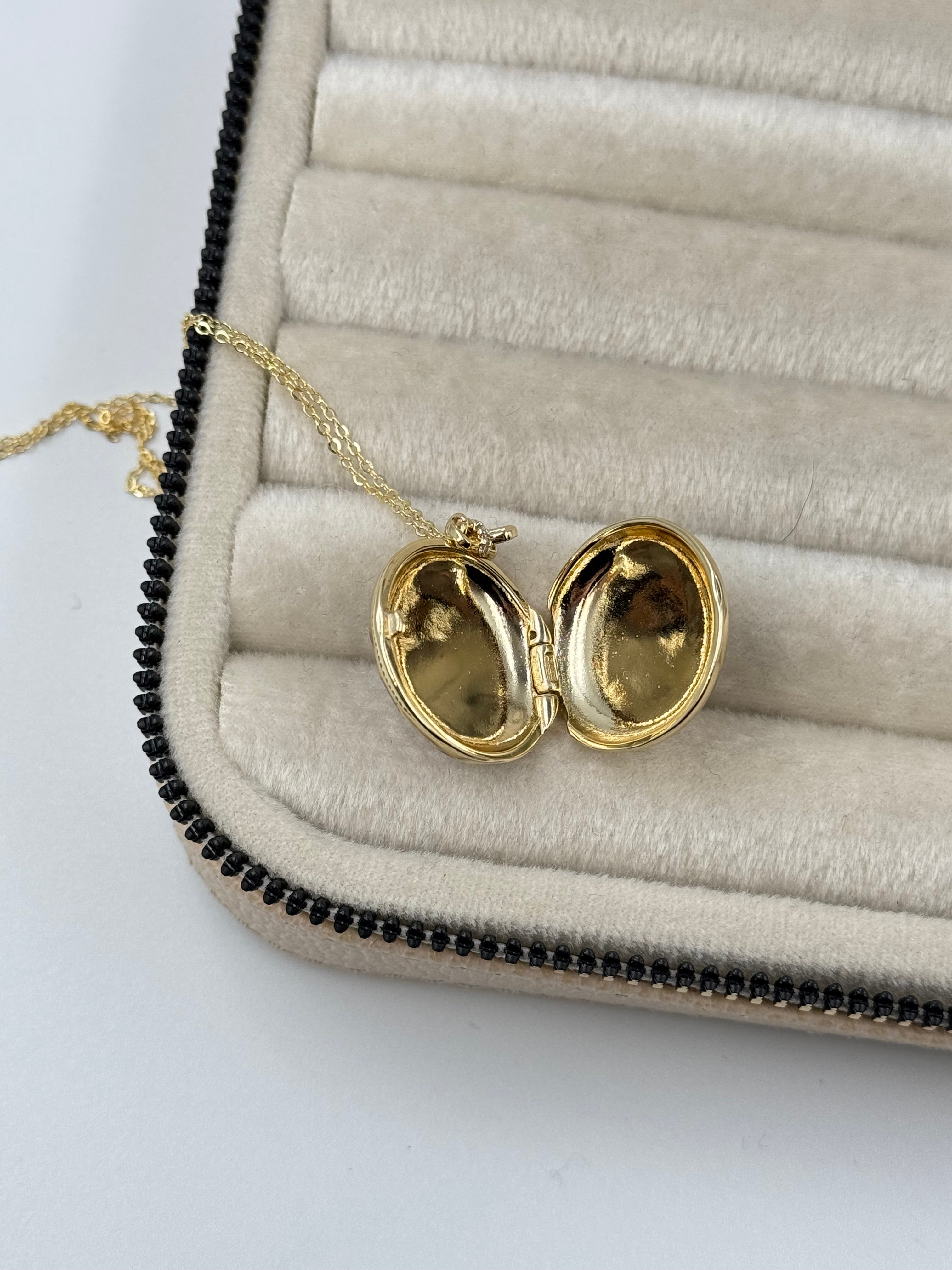 İTHAL KAPAKLI AÇILABİLİR RESİMLİKLİ MAVİ MİNELİ UZUN GOLD KOLYE