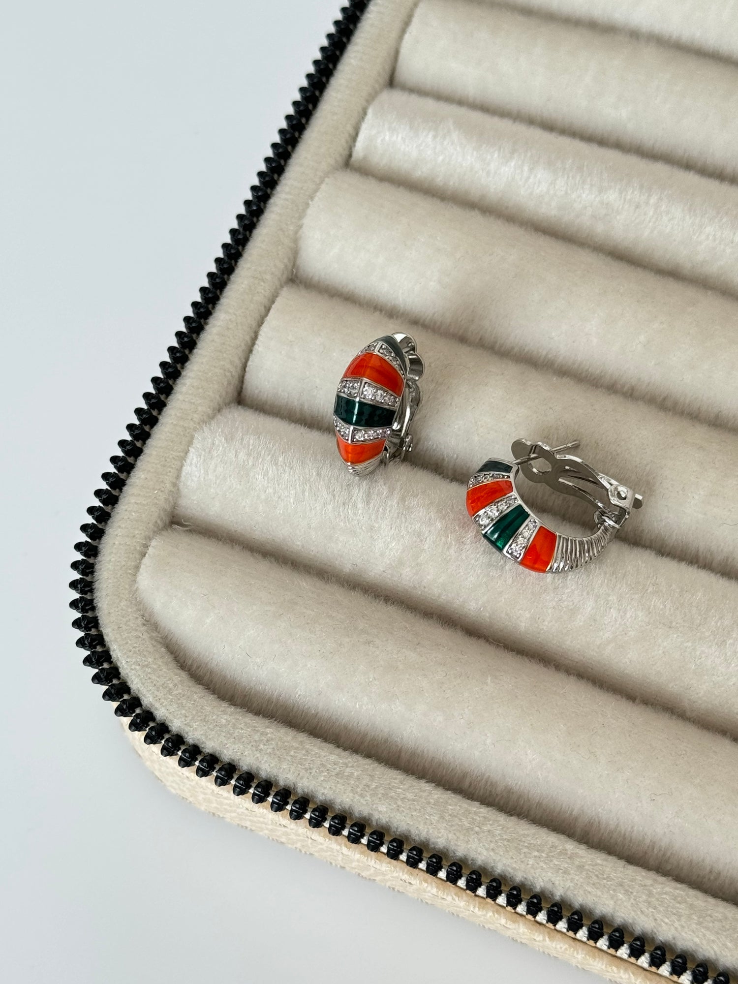 İTHAL RENKLİ SİLVER HALKA KÜPE