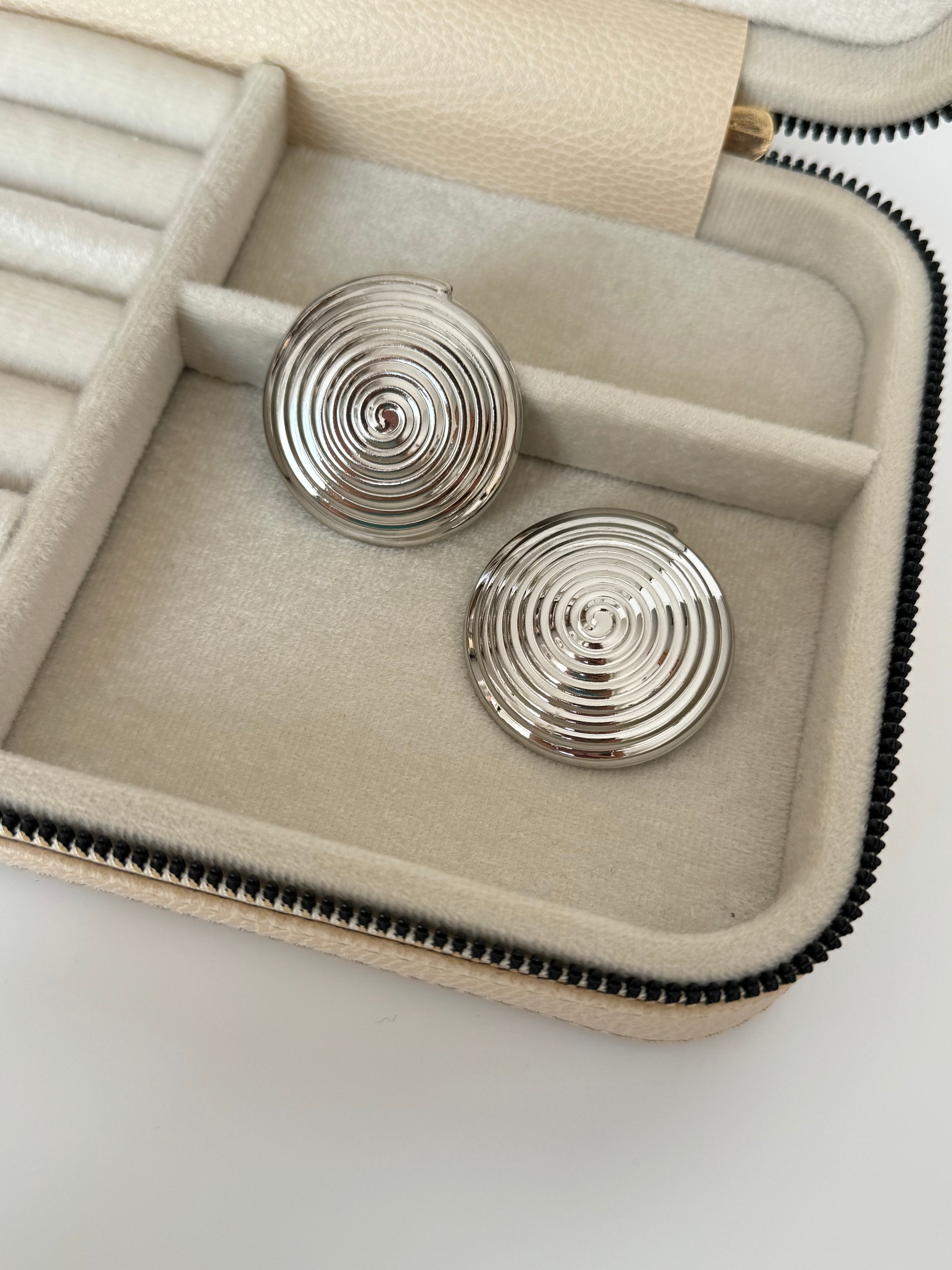 İTHAL KALKAN MODEL SİLVER KÜPE