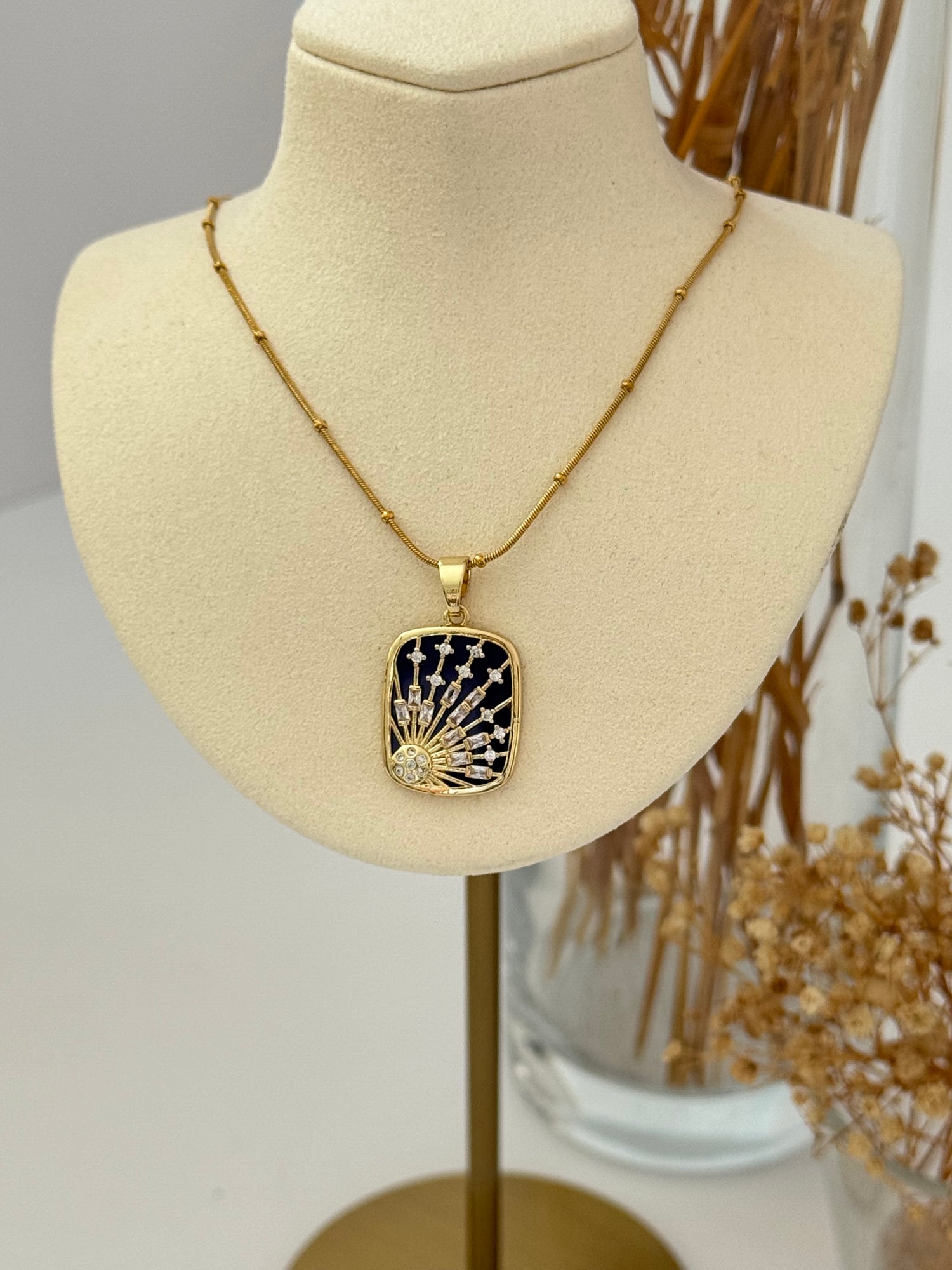 LACİVERT RENKLİ GOLD TAROT ÇELİK KOLYE