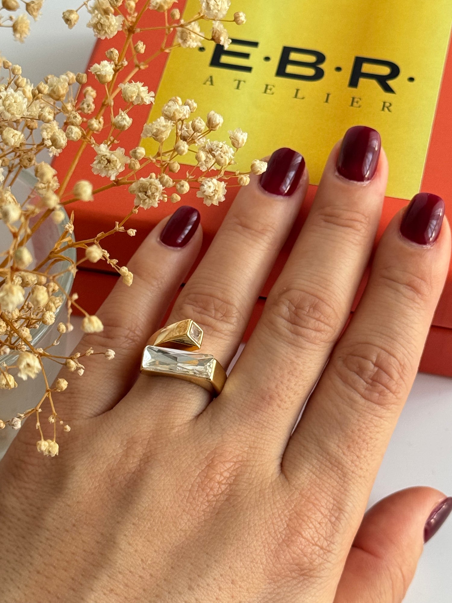 İTHAL TAŞLI GOLD AYARLANABİLİR YÜZÜK