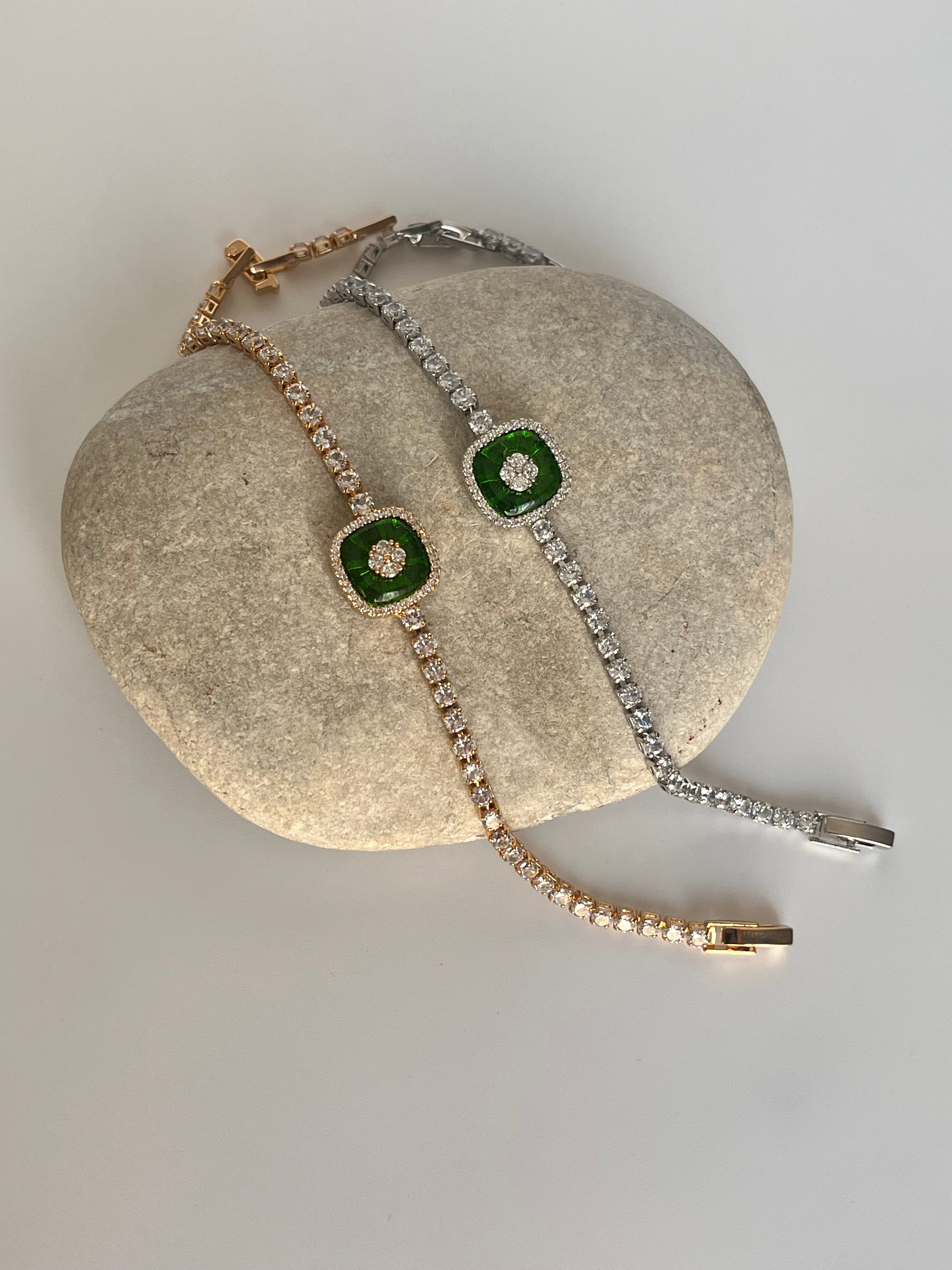 İTHAL ZİRKON TAŞLI YEŞİL TEKLİ CANGÖZ GOLD BİLEKLİK
