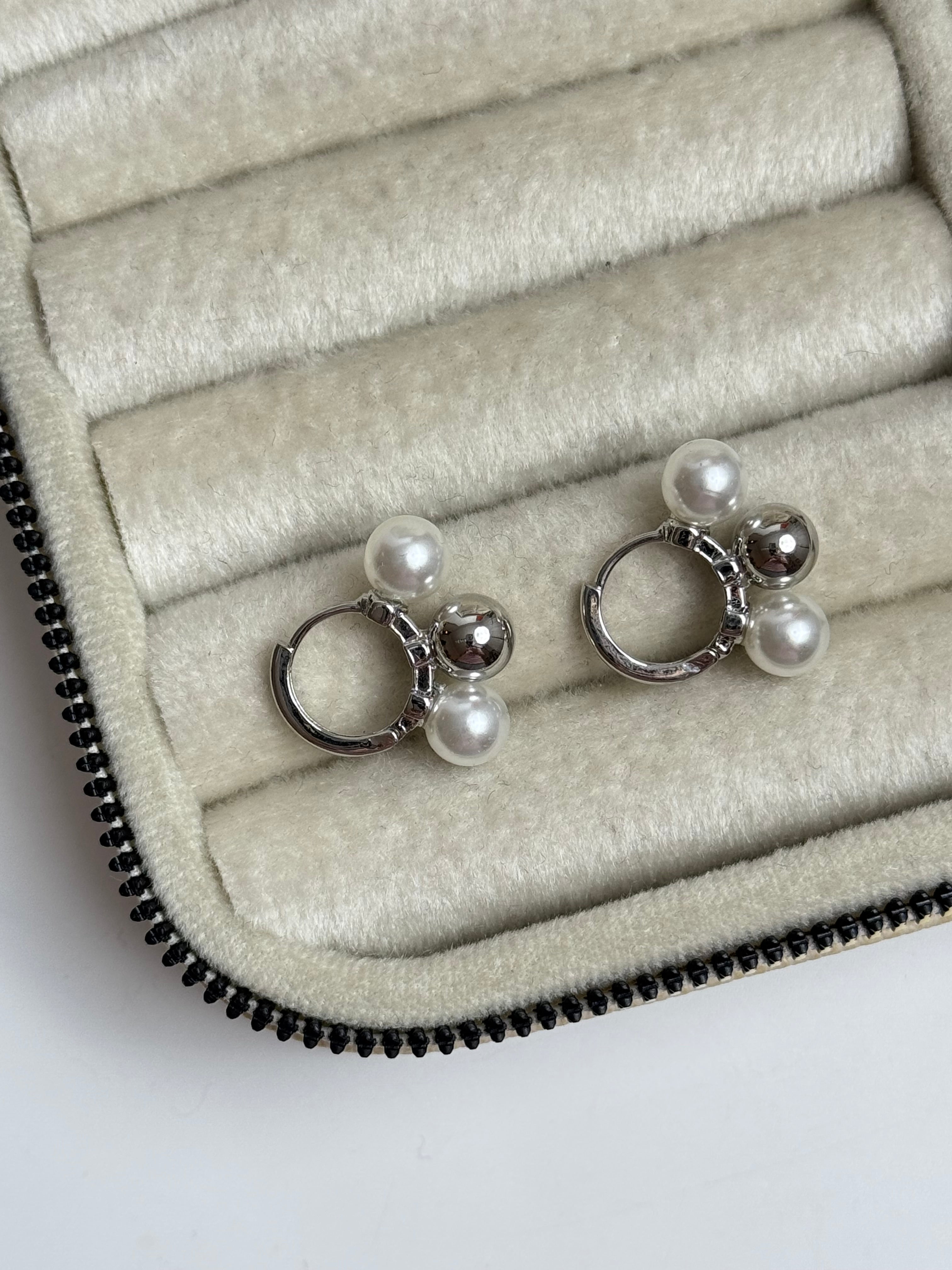 İTHAL İNCİ DETAYLI SİLVER HALKA KÜPE