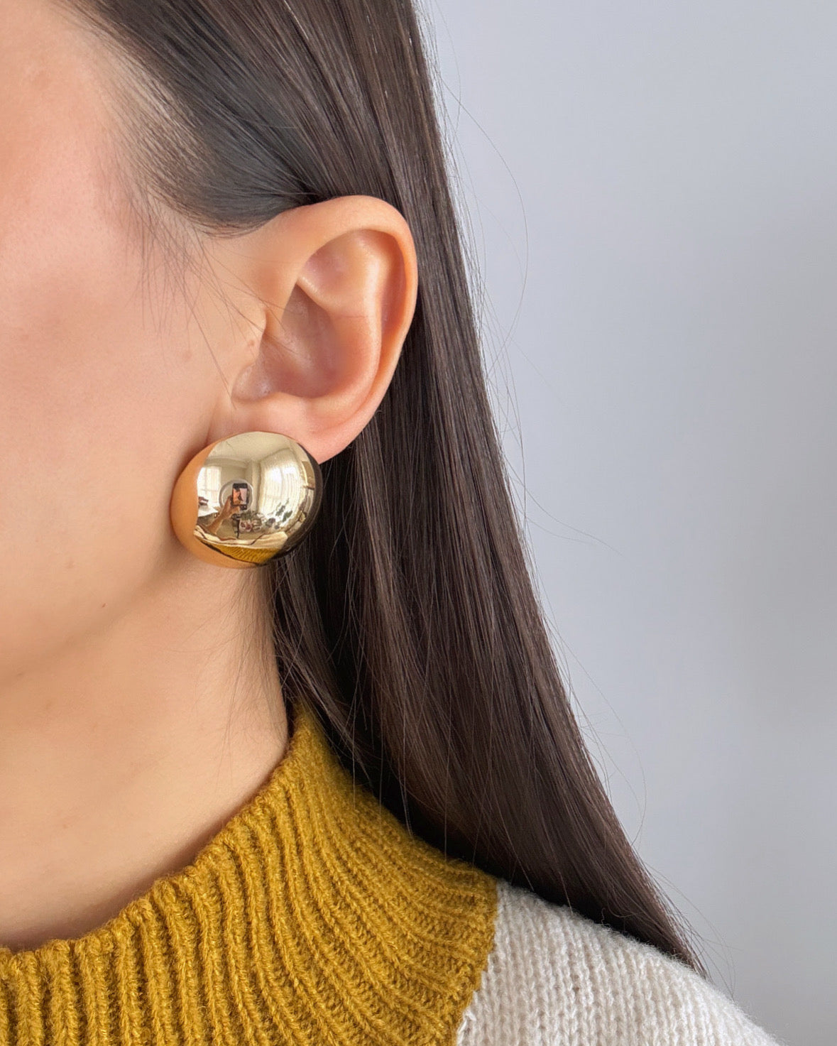 İTHAL BOMBELİ OVAL FORM GOLD KÜPE