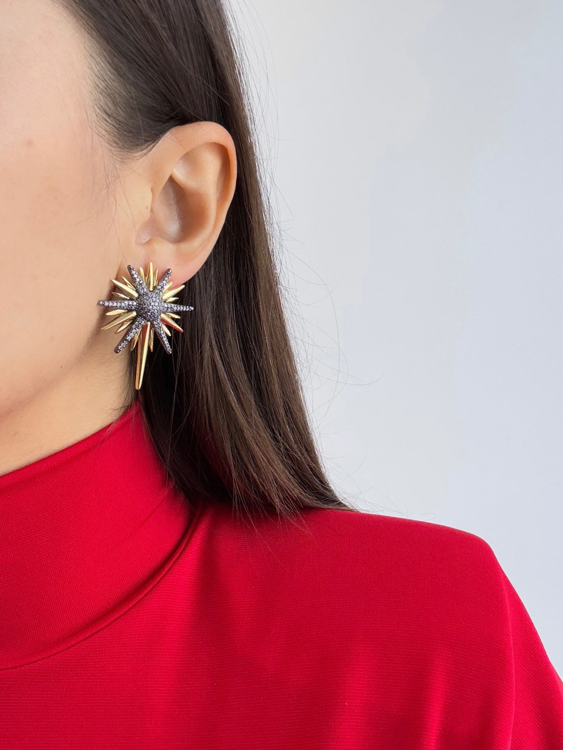 KUZEY YILDIZI DETAYLI ALTIN KAPLAMA KÜPE