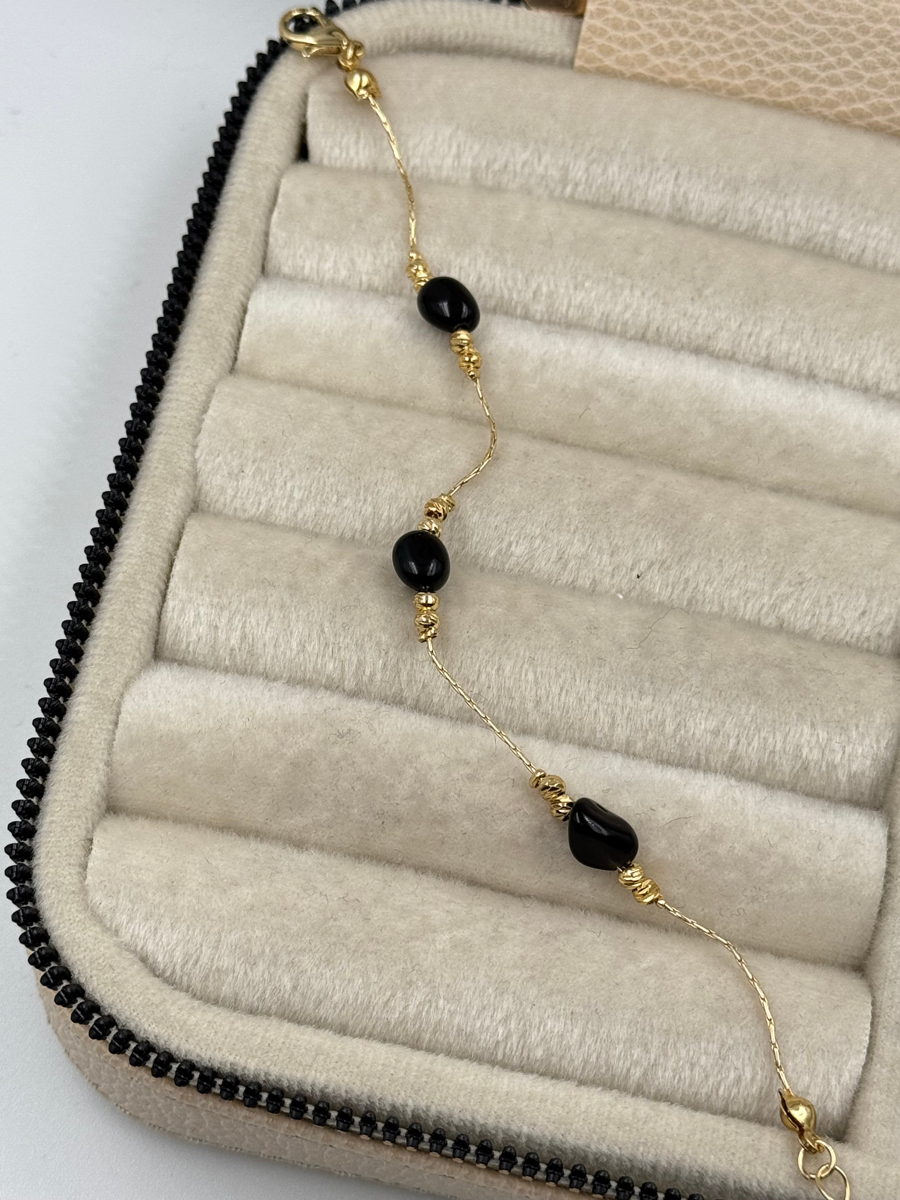 SİYARE SİYAH DOĞAL TAŞLI ALTIN KAPLAMA BİLEKLİK