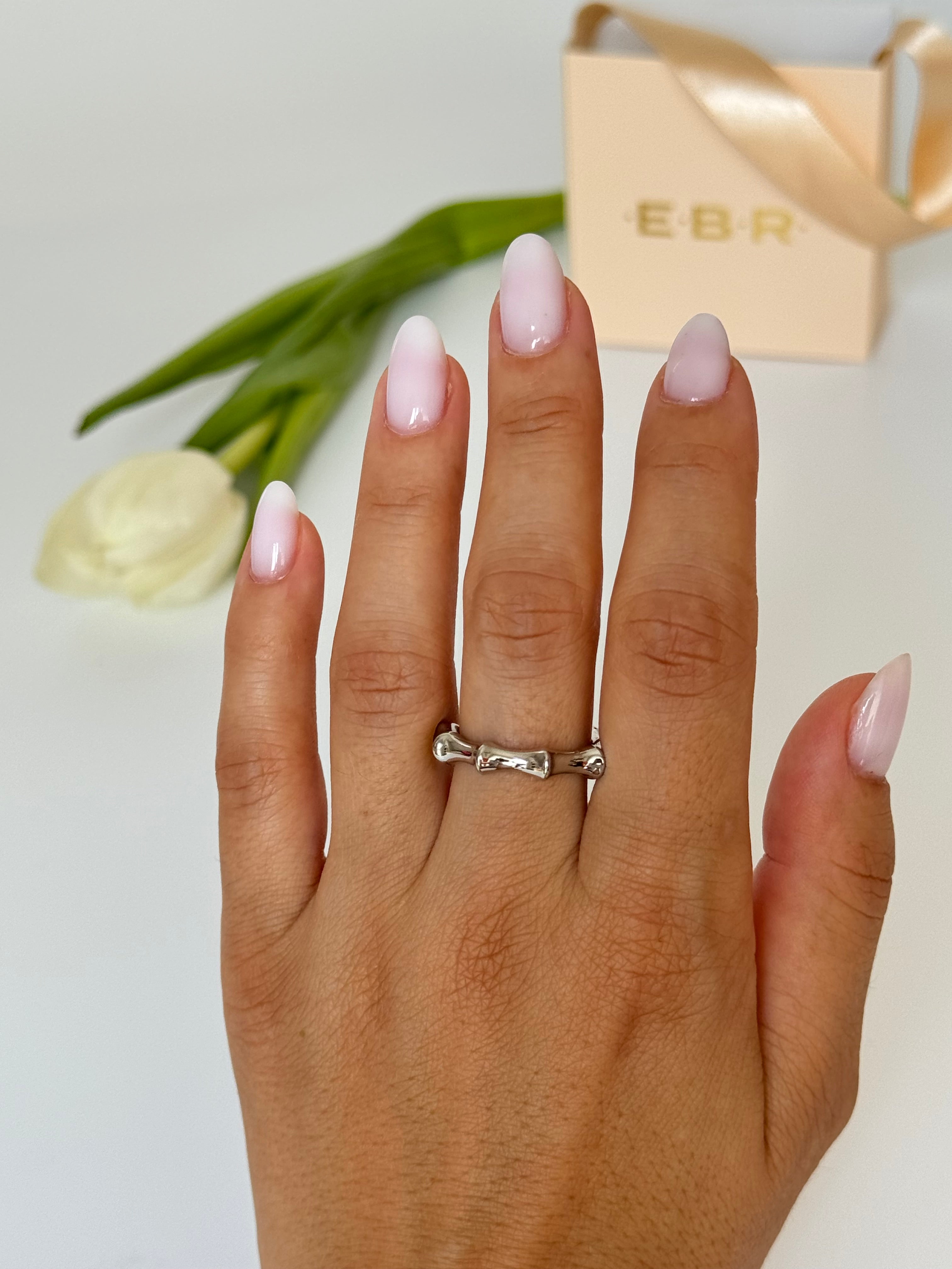 İTHAL KEMİK DETAYLI SİLVER AYARLANABİLİR YÜZÜK