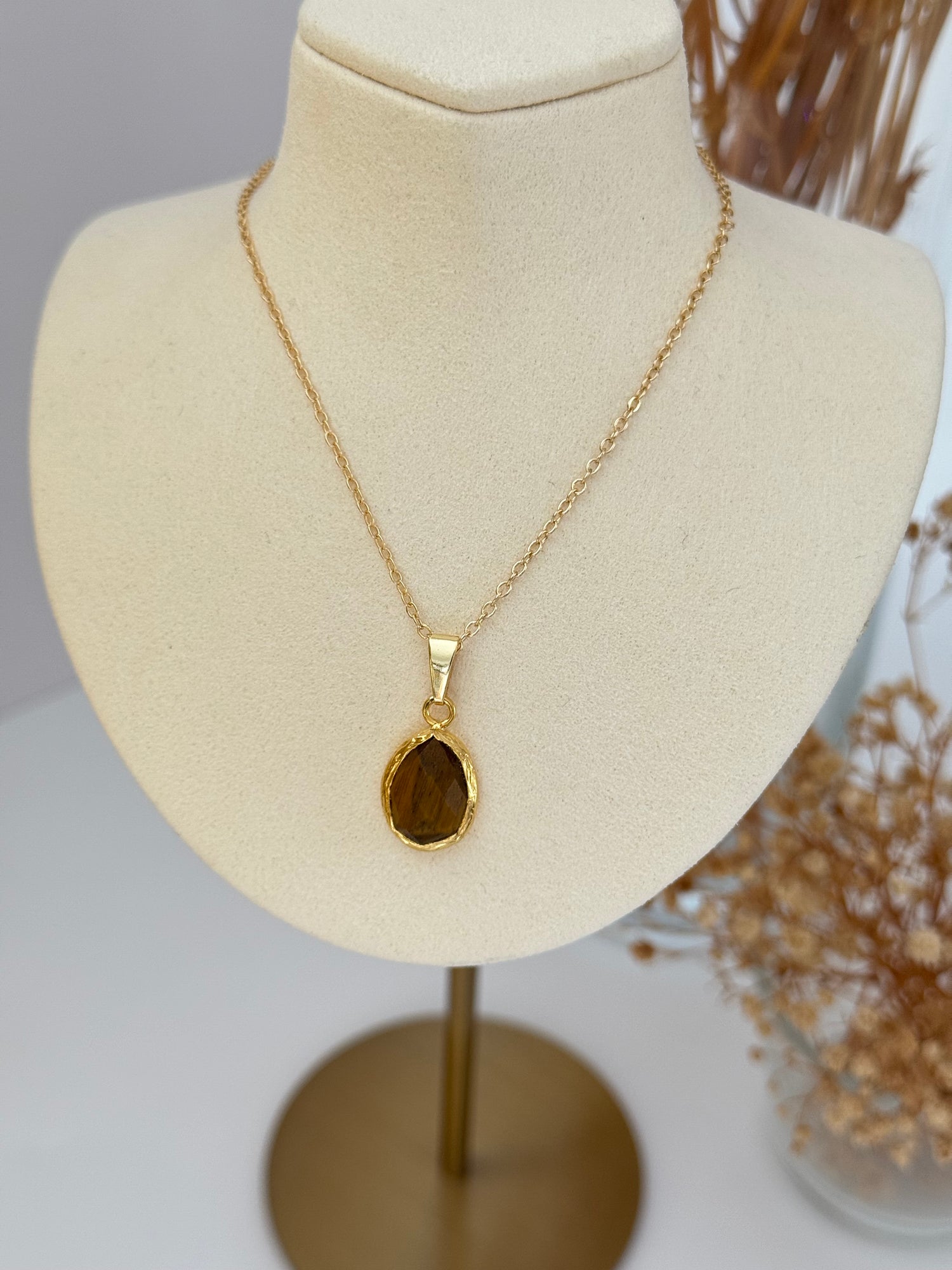 KAHVERENGİ DOĞAL TAŞLI ALTIN KAPLAMA KOLYE