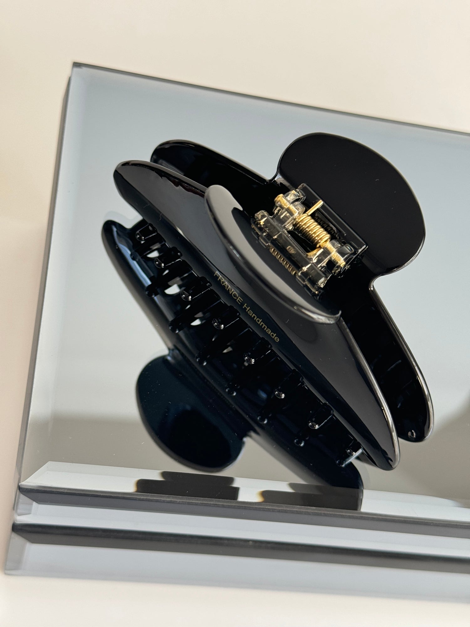 İTHAL SİYAH KEMİK MANDAL TOKA