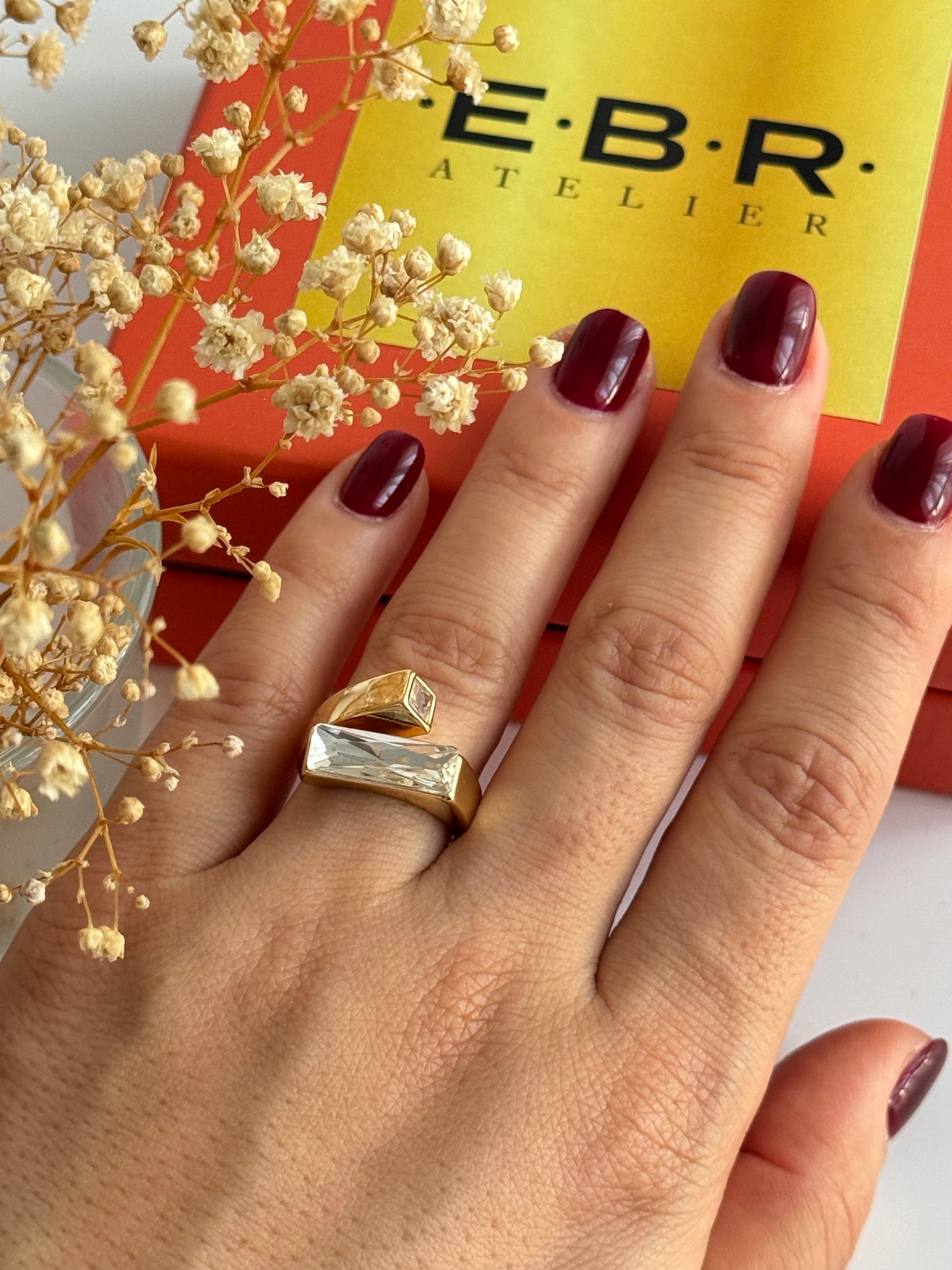 İTHAL TAŞLI GOLD AYARLANABİLİR YÜZÜK