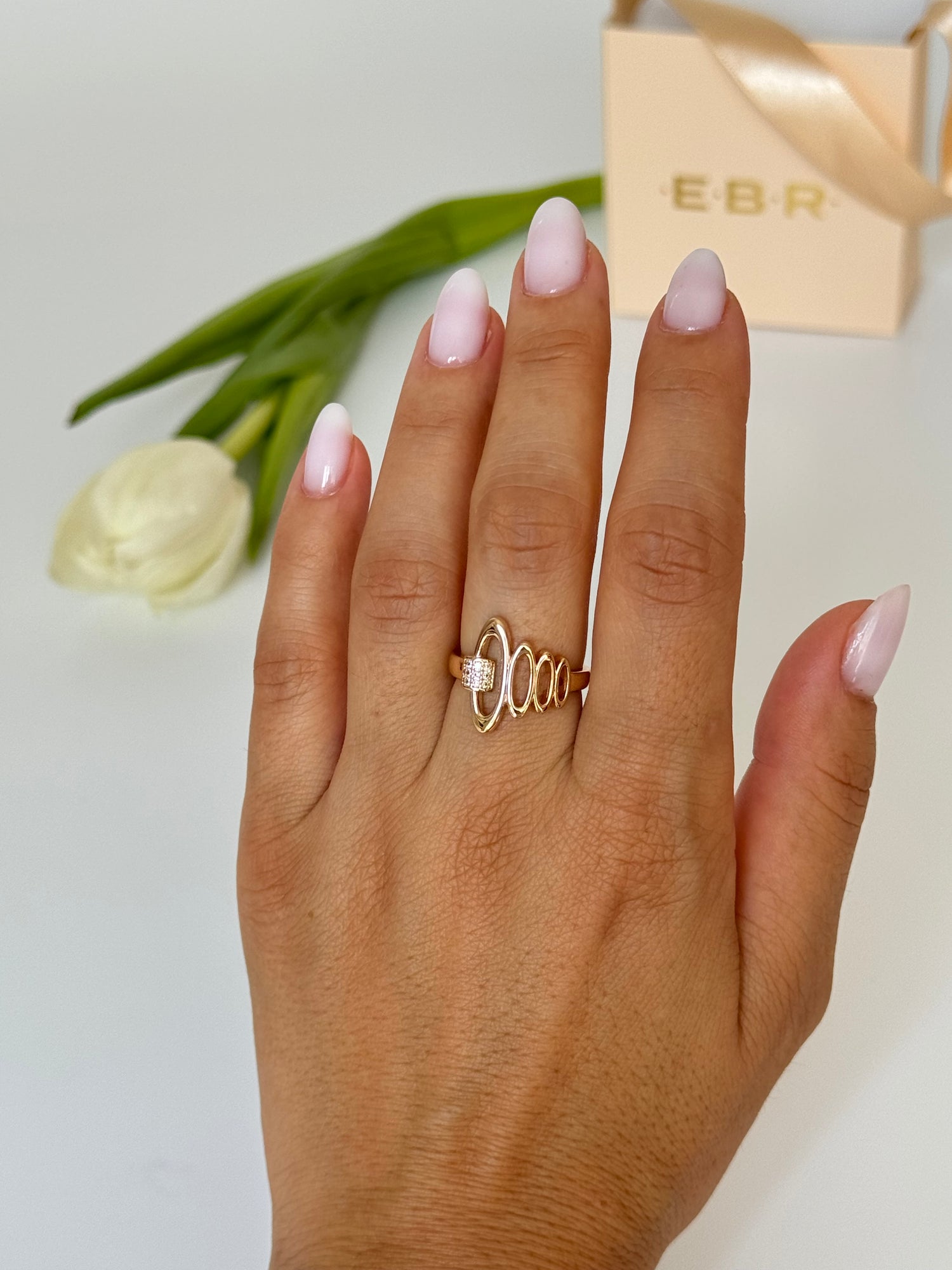 İTHAL DETAYLI GOLD AYARLANABİLİR YÜZÜK