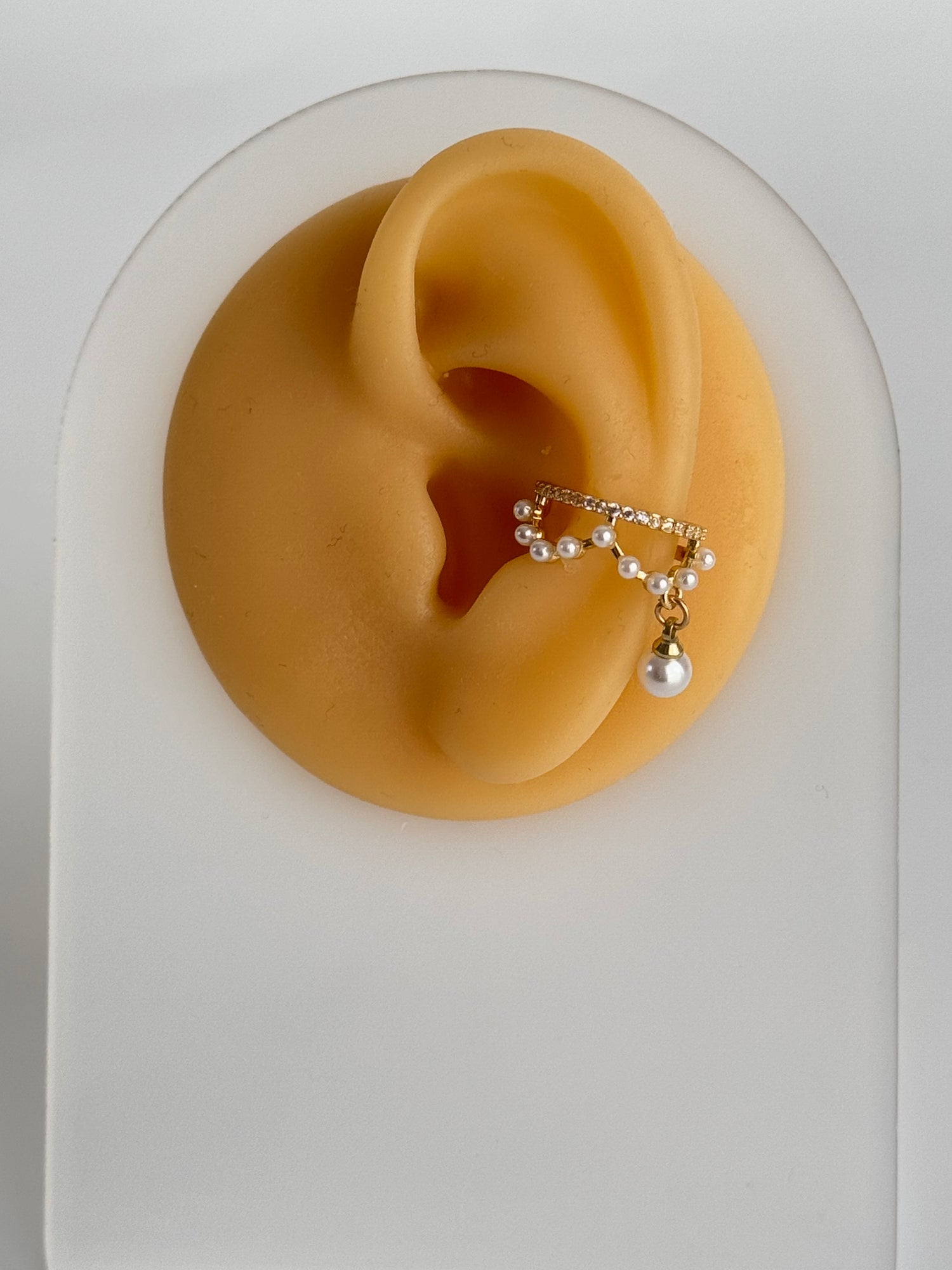 İTHAL İNCİ DETAYLI GOLD KIKIRDAK KÜPE EARCUFF