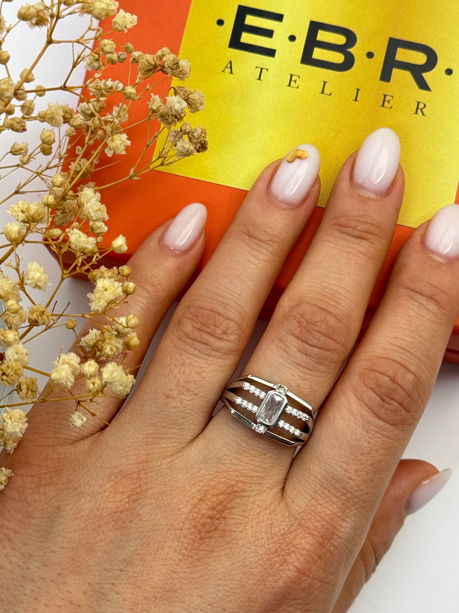 İTHAL BEYAZ TAŞLI SİLVER AYARLANABİLİR YÜZÜK