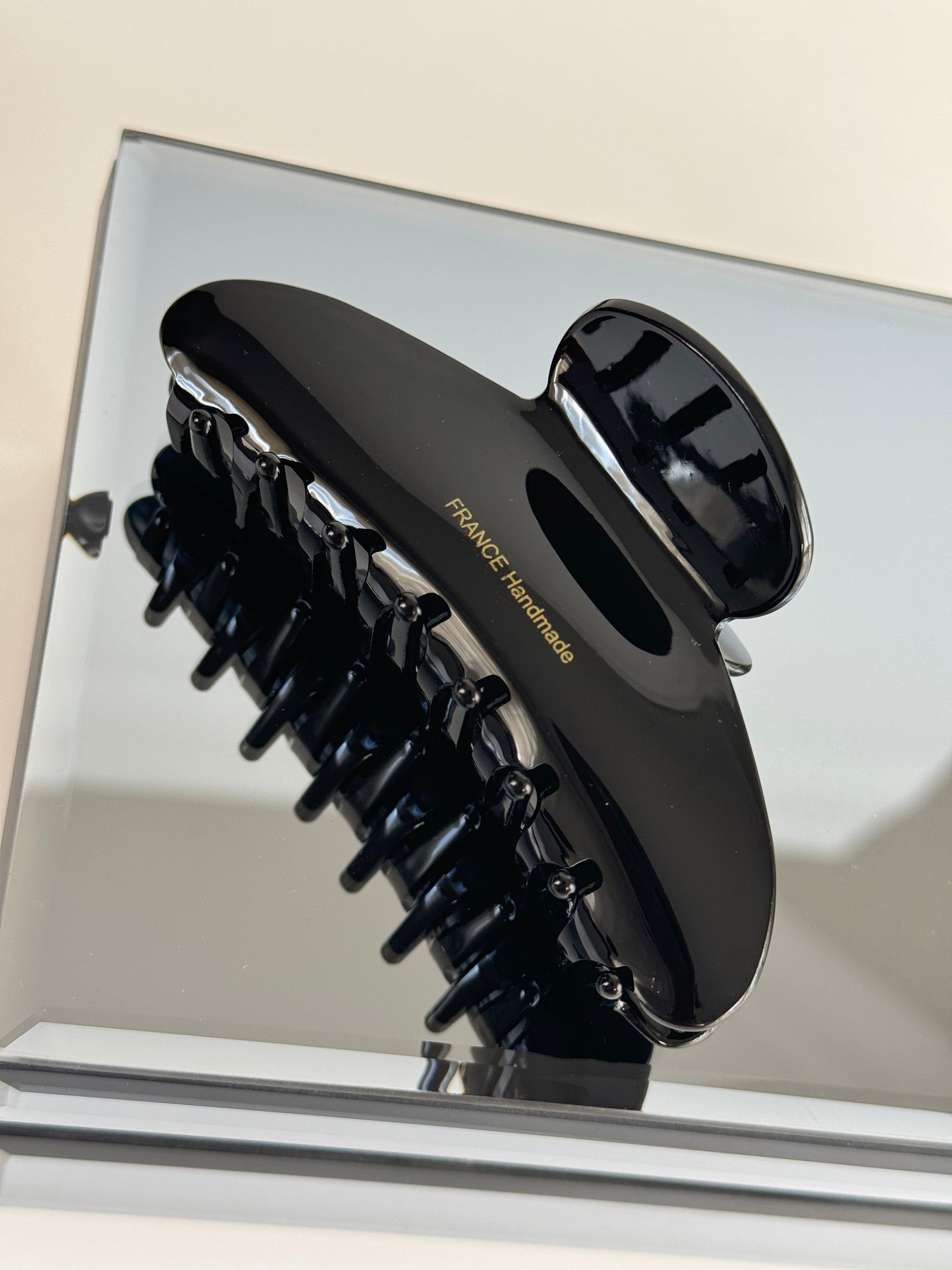 İTHAL SİYAH KEMİK MANDAL TOKA