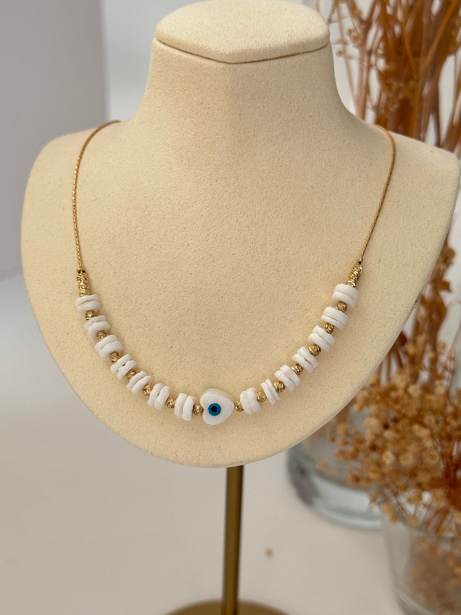 TARU KALPLİ GERÇEK SEDEF TAŞLI ALTIN KAPLAMA DETAYLI KOLYE