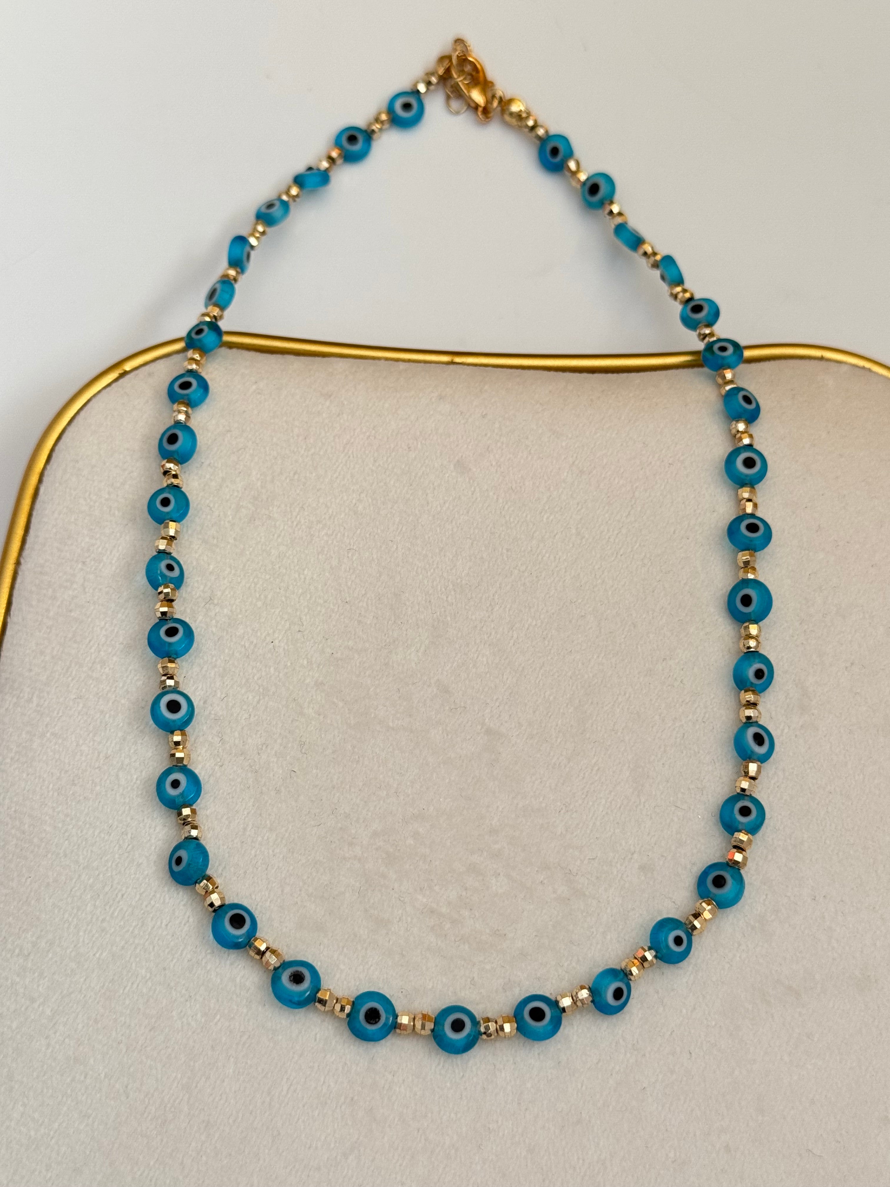 AURİ MAVİ NAZAR BONCUKLU ALTIN KAPLAMA DETAYLI KOLYE