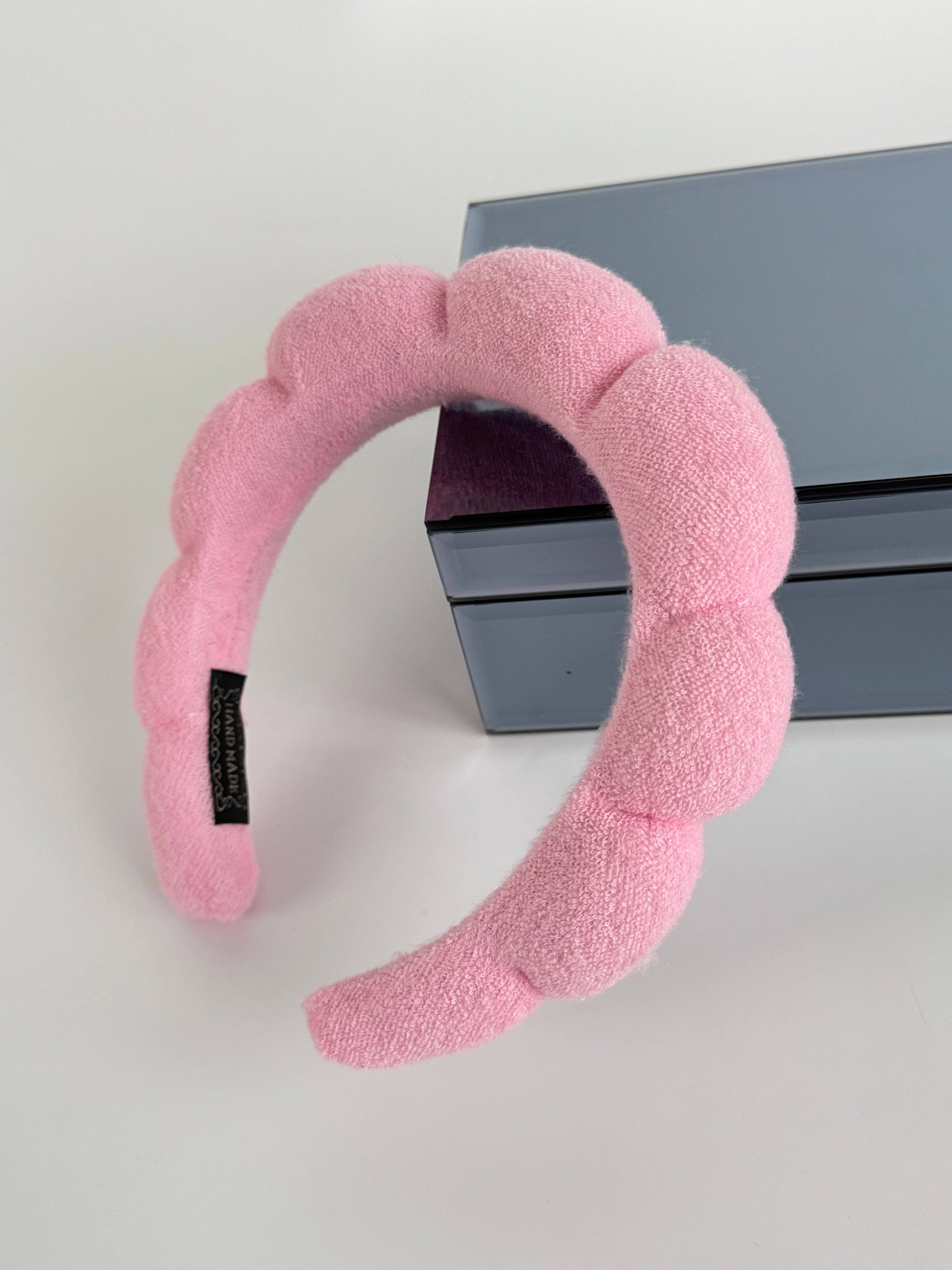 İTHAL PEMBE BURGULU HAVLU KUMAŞ TAÇ