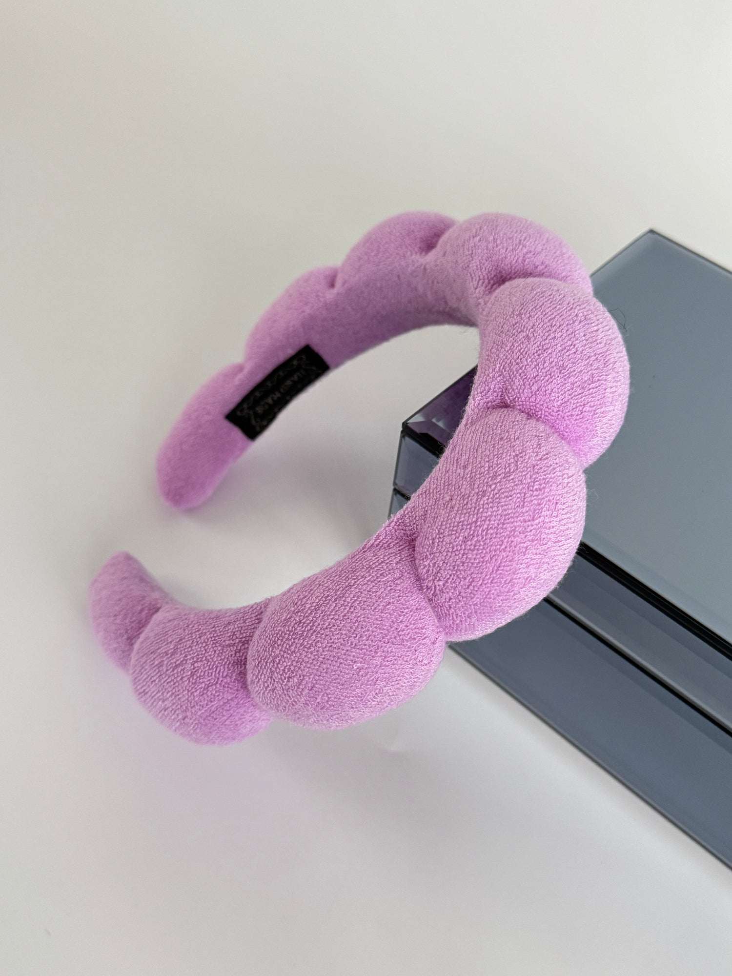 İTHAL MOR BURGULU HAVLU KUMAŞ TAÇ