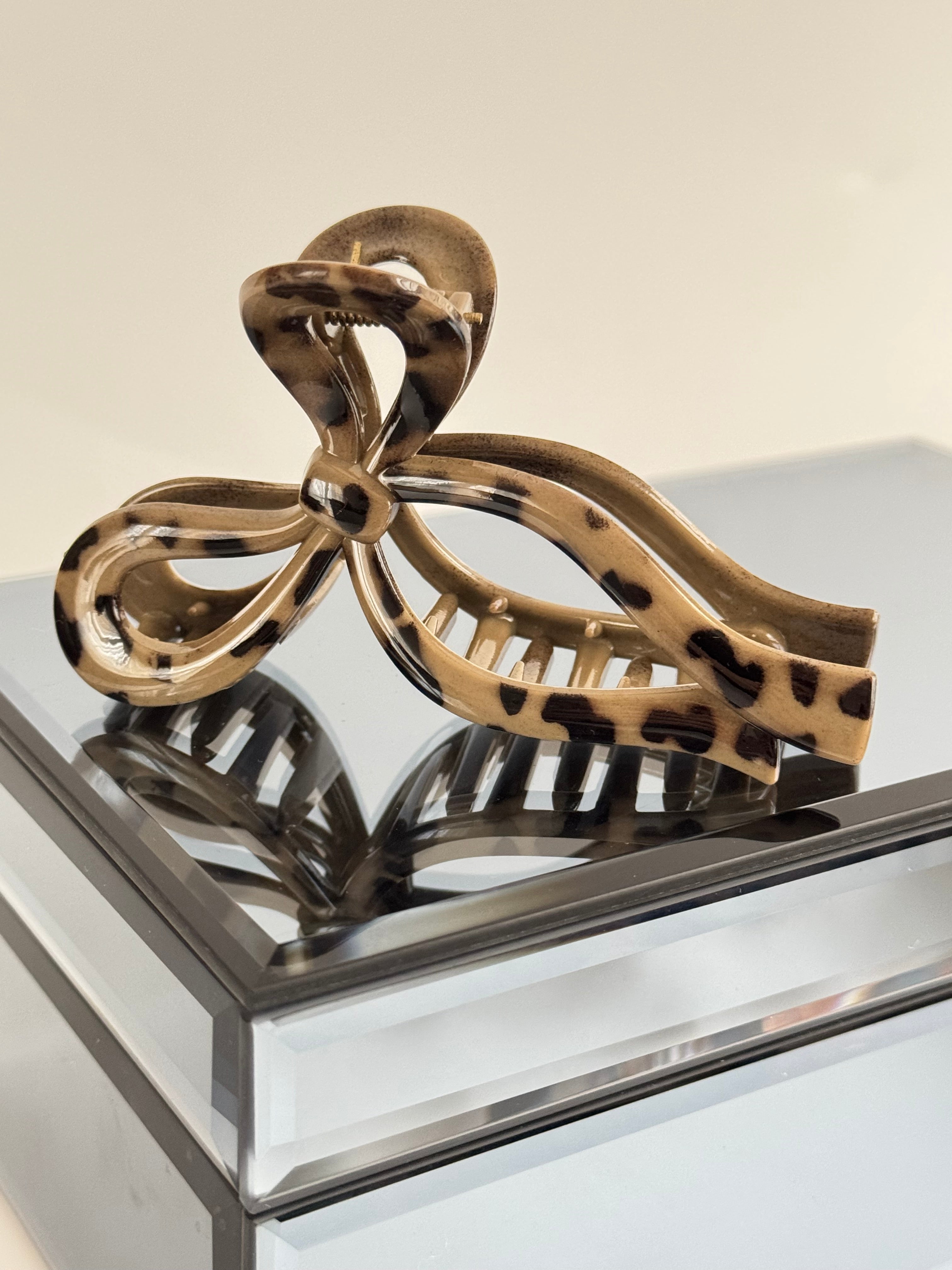 İTHAL LEOPARLI FİYONK MANDAL TOKA