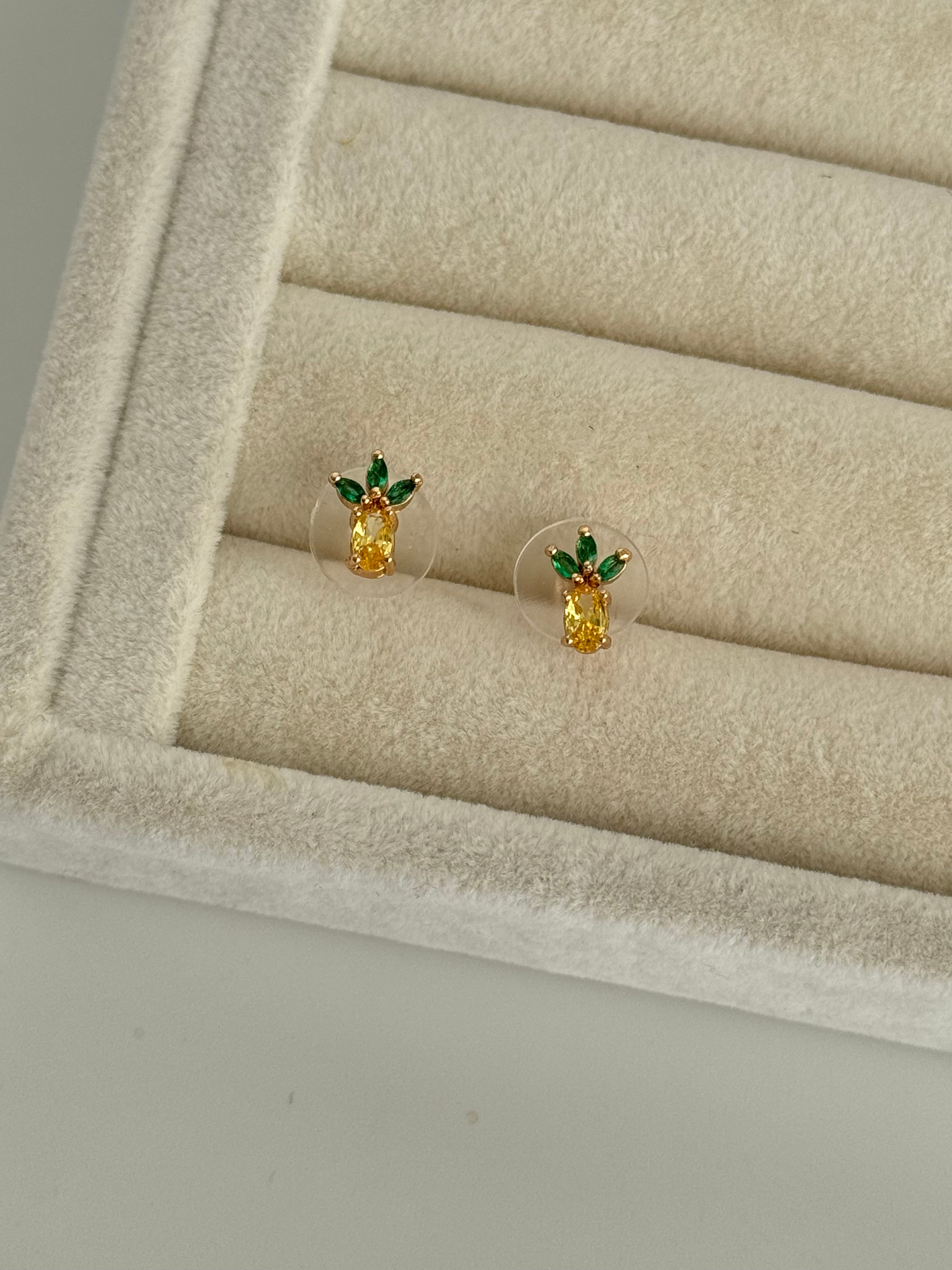 İTHAL ANANAS MODEL MİNİMAL KÜPE