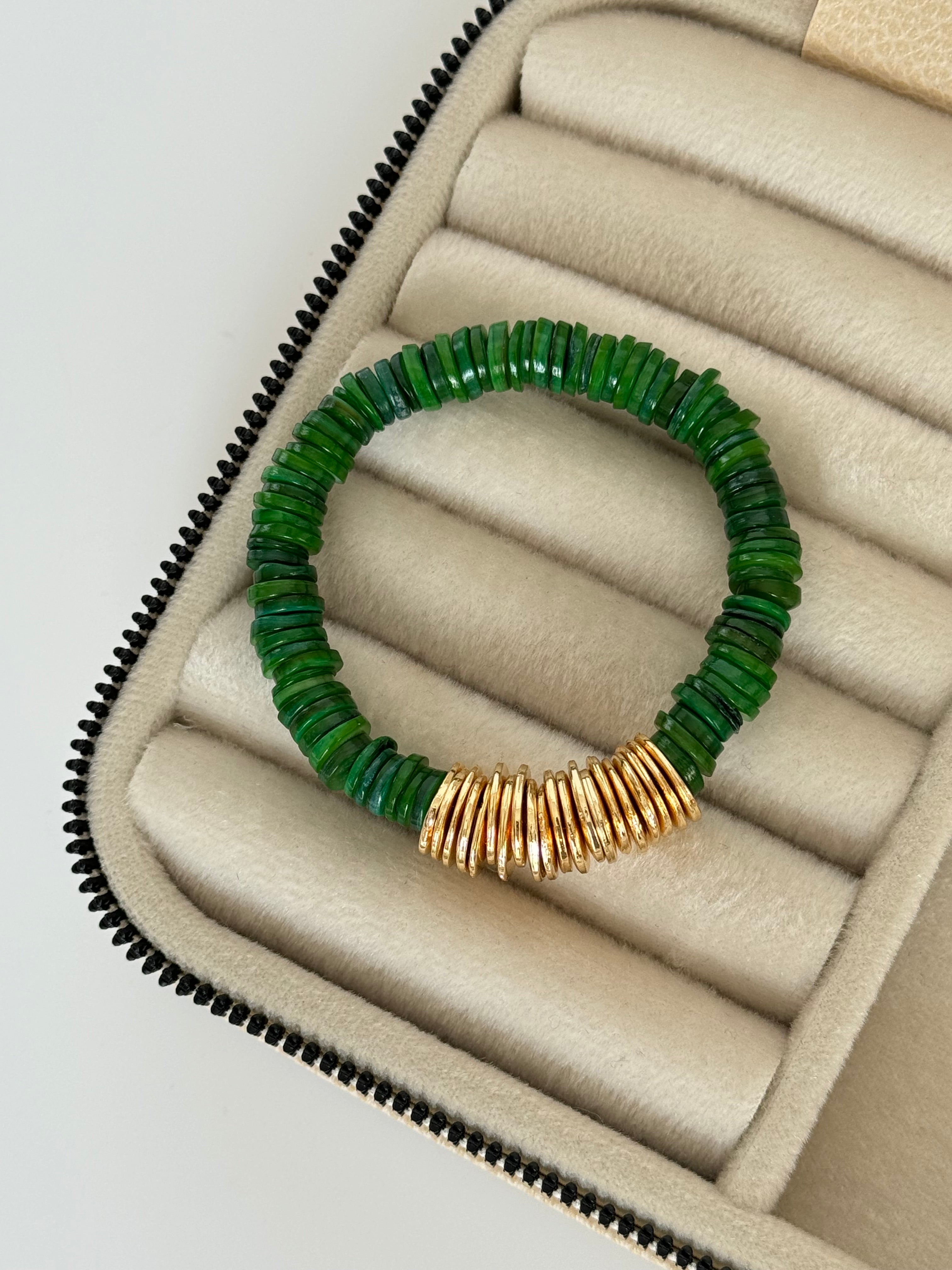 AVEN ALTIN KAPLAMA DETAYLI YEŞİL CAM BONCUK BİLEKLİK