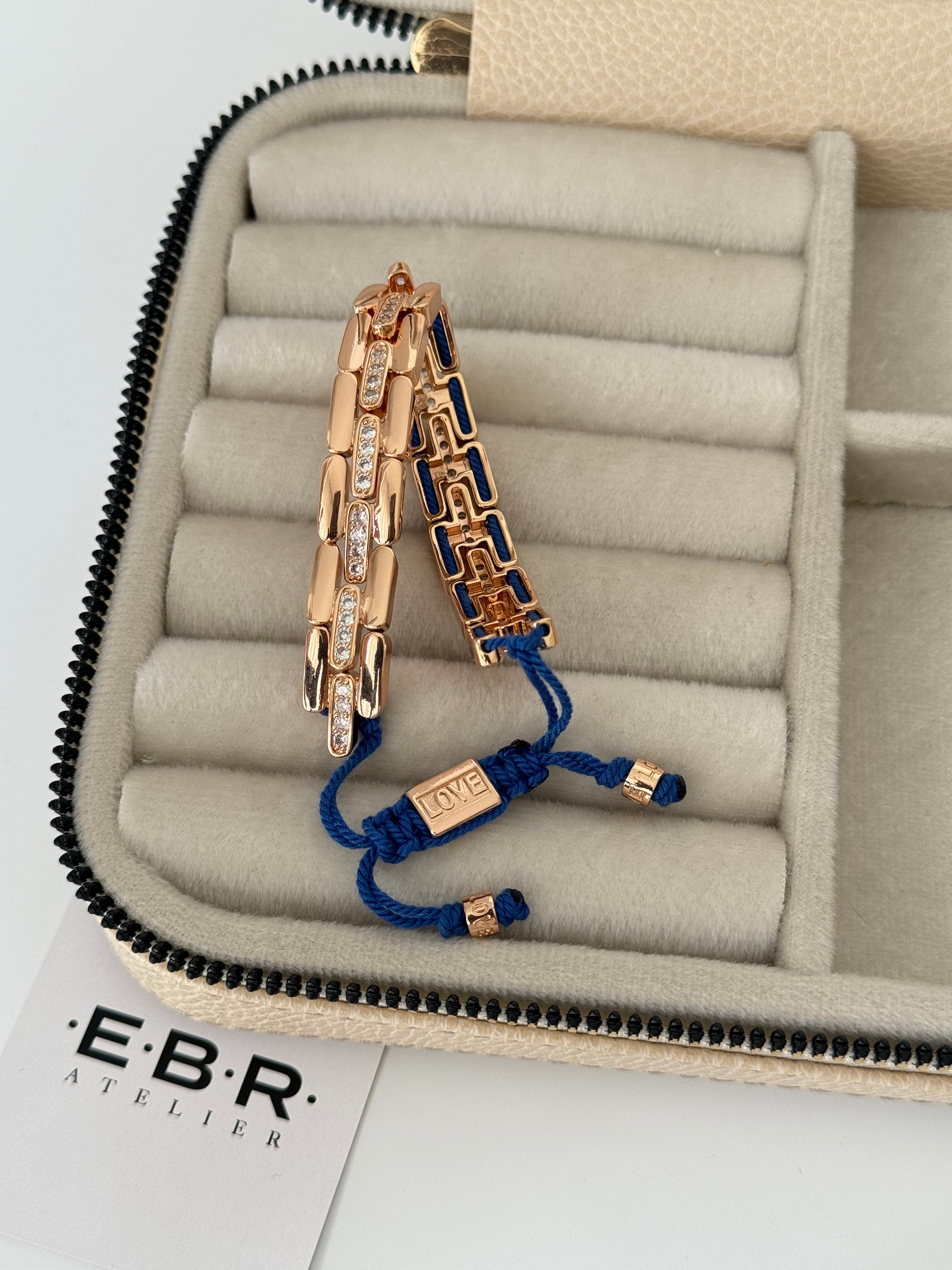 İTHAL TAŞ DETAYLI GOLD MAVİ İPLİ BİLEKLİK